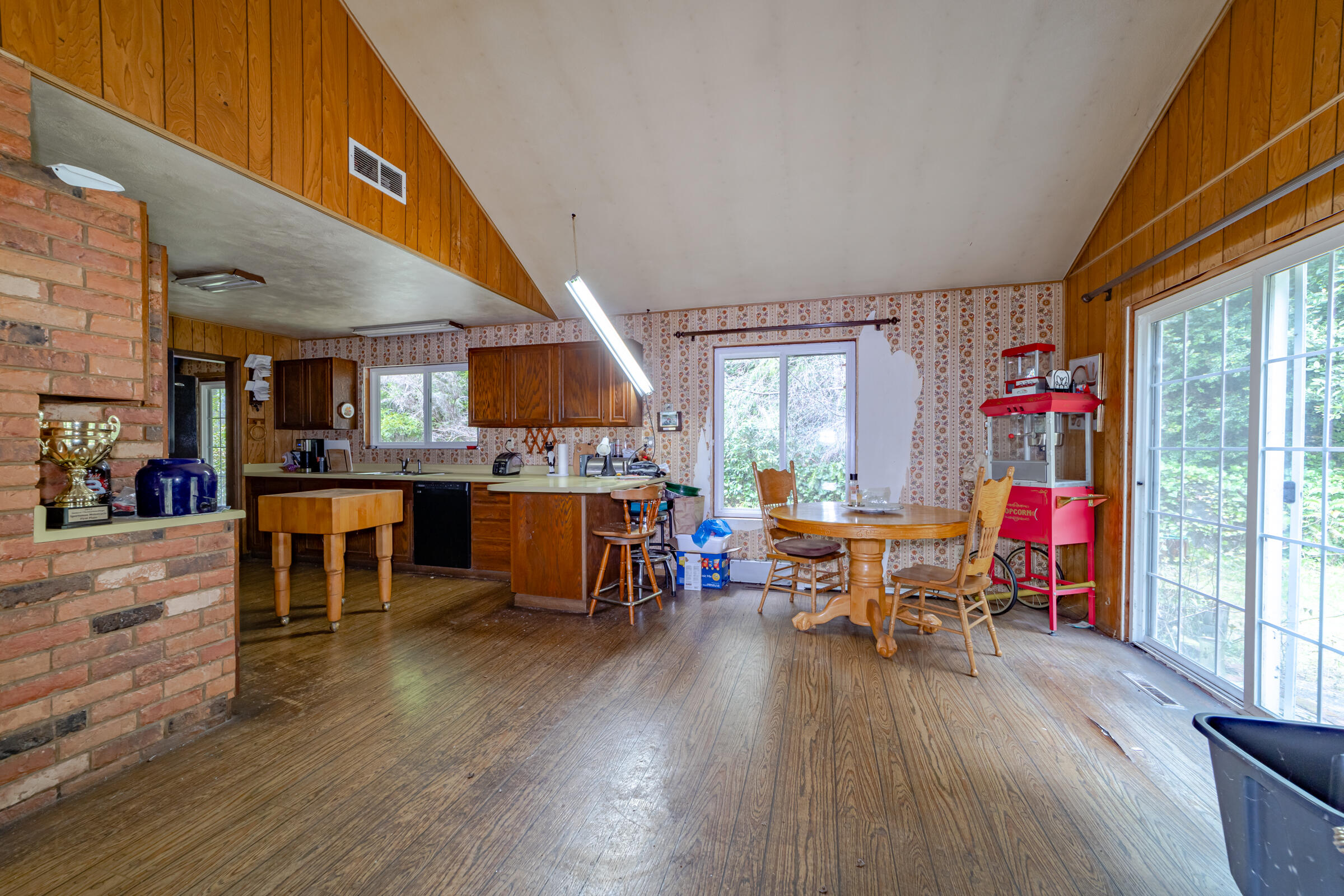 70 Cloud Forest Lane