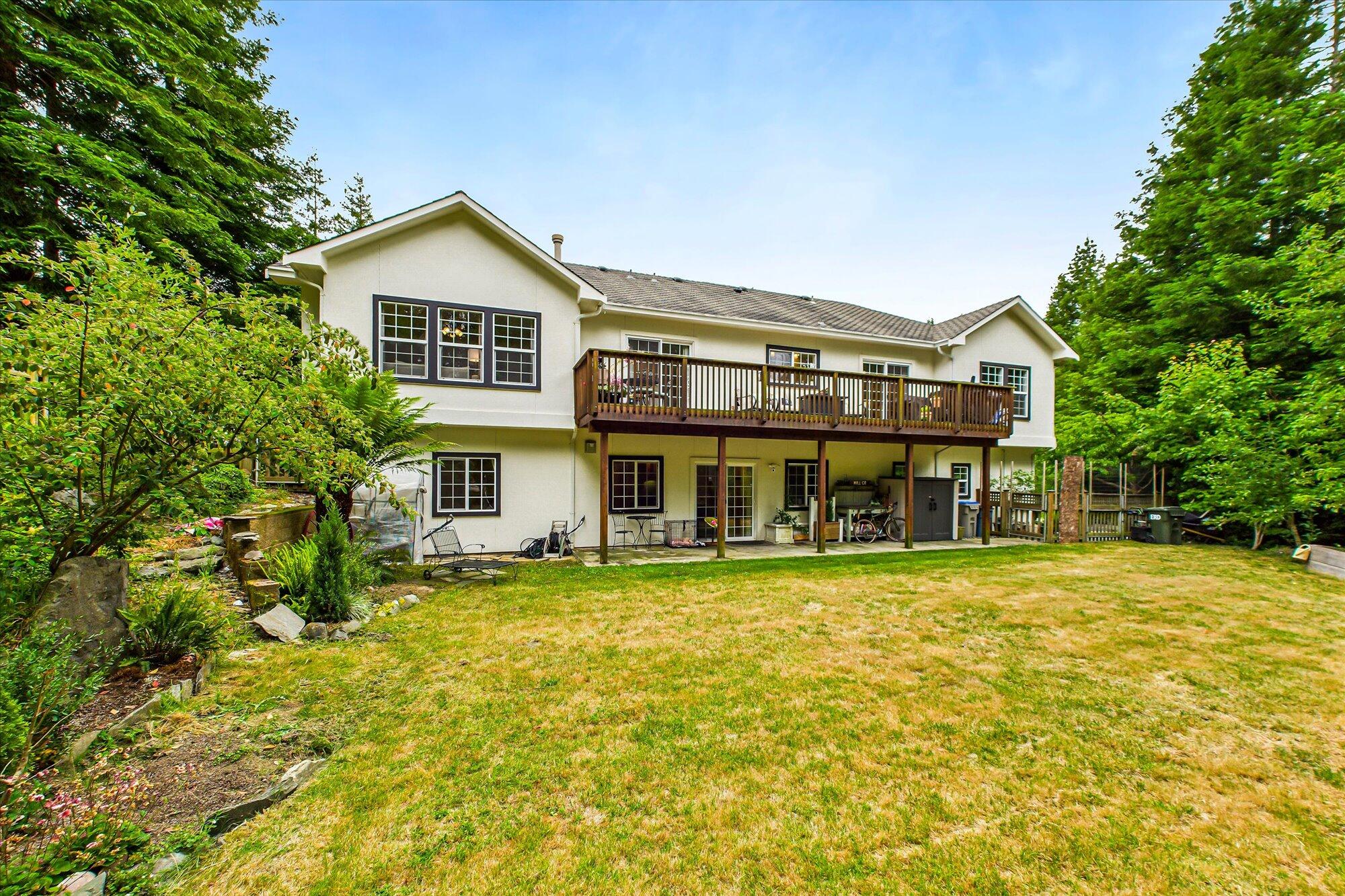 4266 Forest Hill Drive