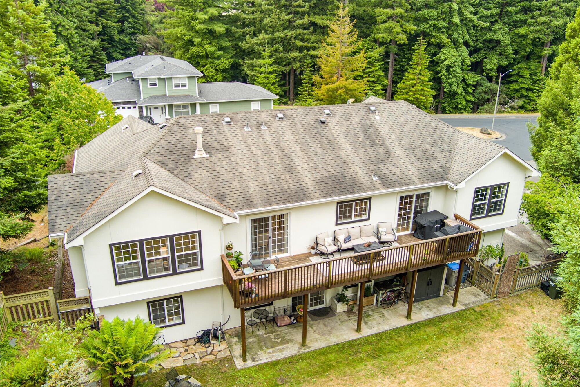 4266 Forest Hill Drive