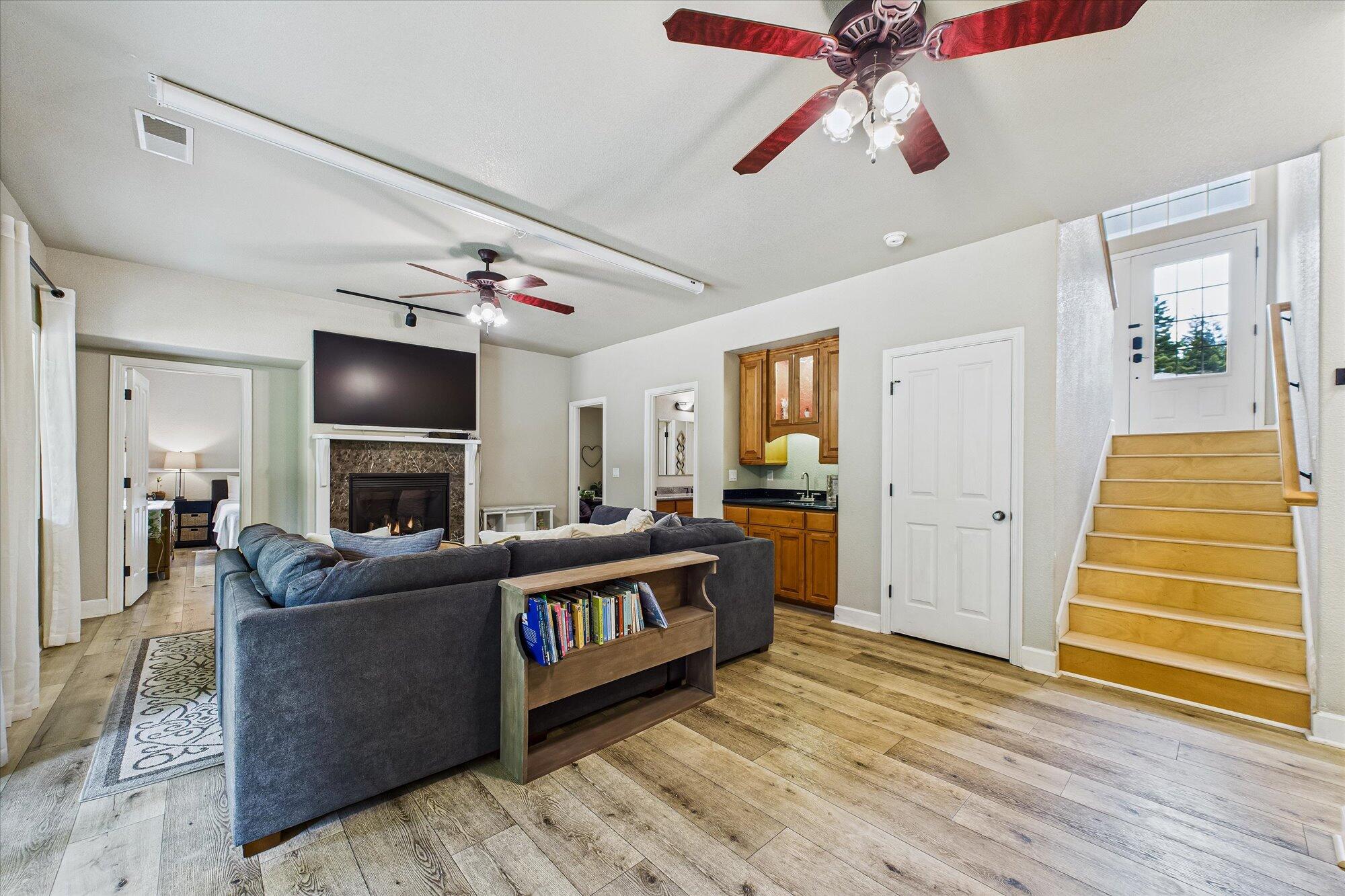 4266 Forest Hill Drive