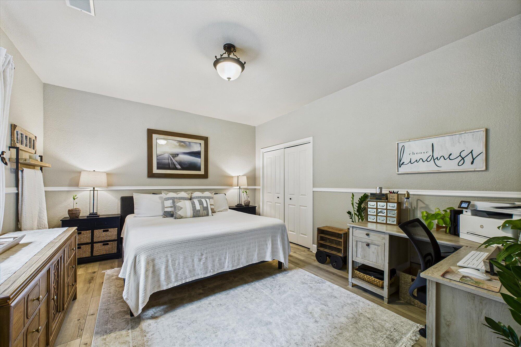 4266 Forest Hill Drive