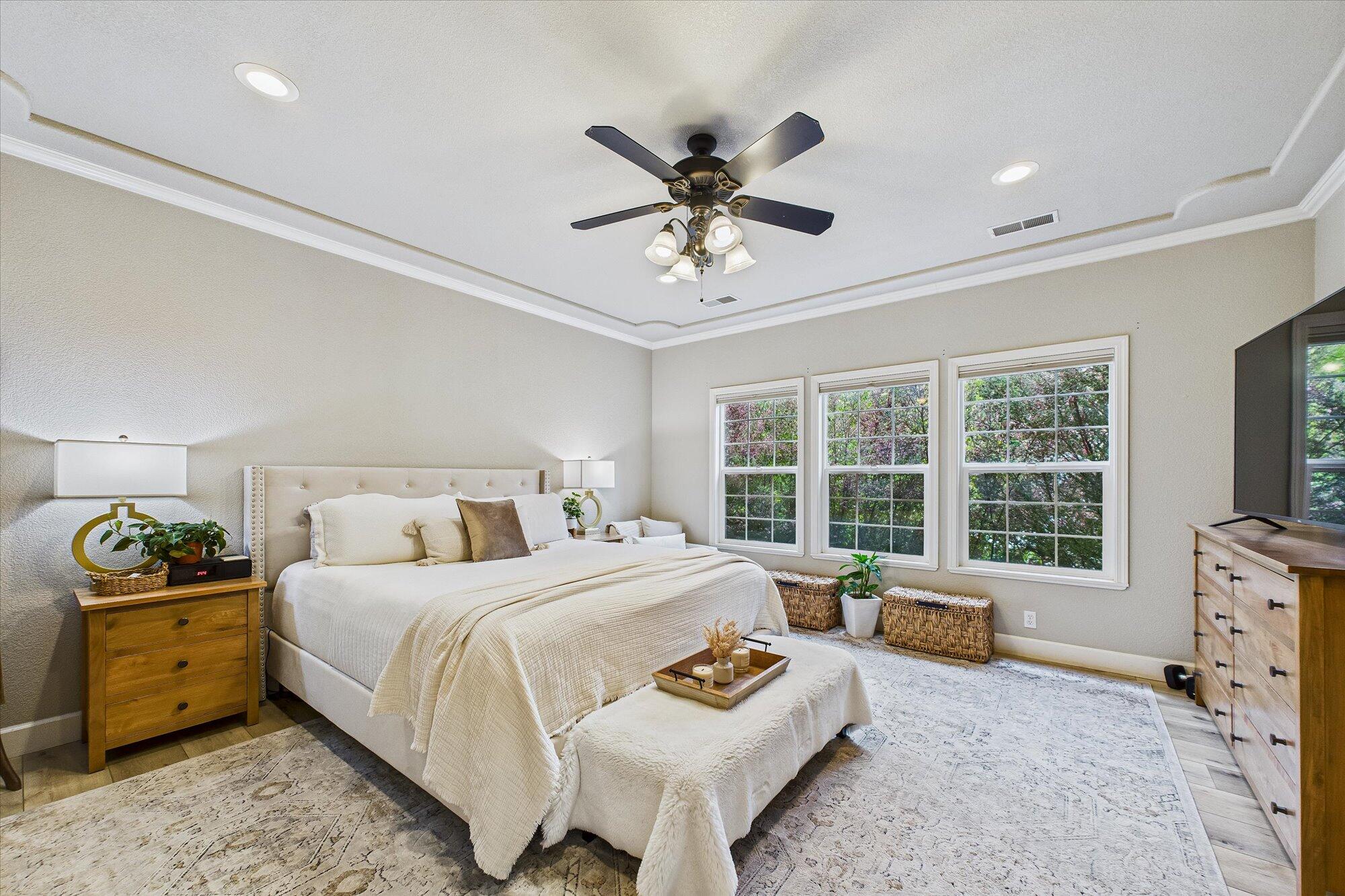 4266 Forest Hill Drive