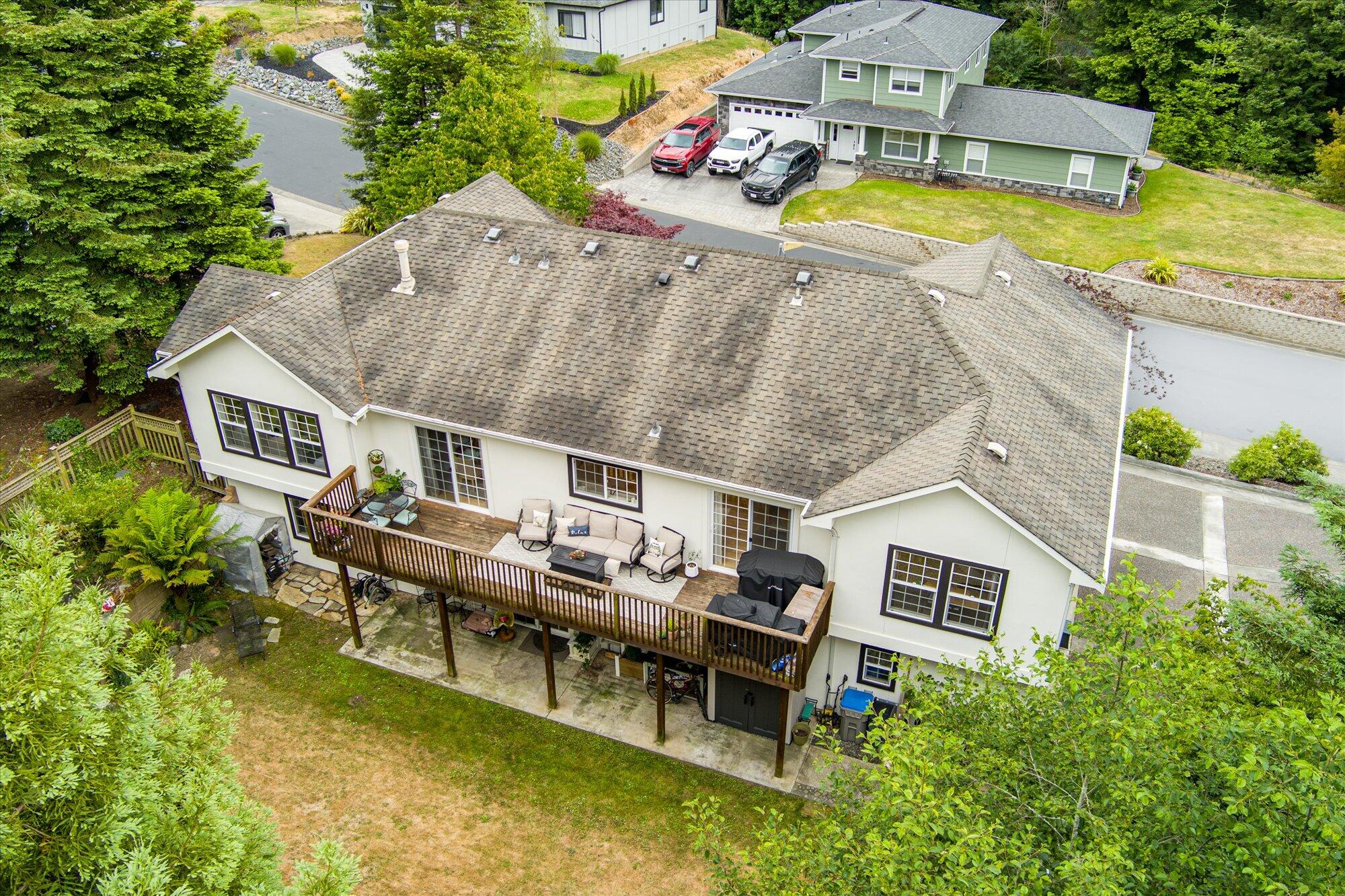 4266 Forest Hill Drive