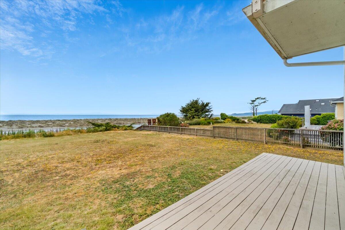 2612 Knox Cove Drive, McKinleyville