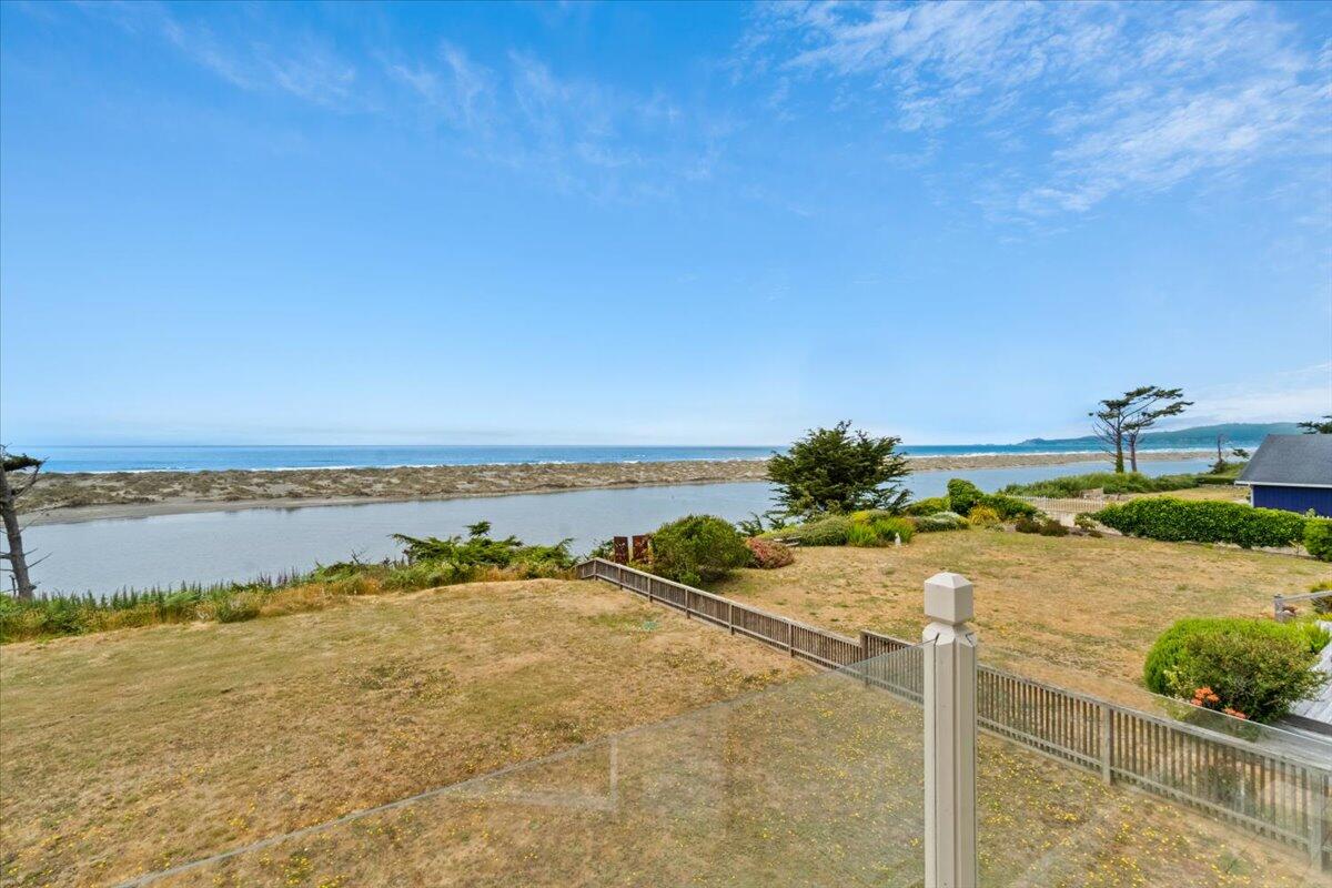 2612 Knox Cove Drive, McKinleyville