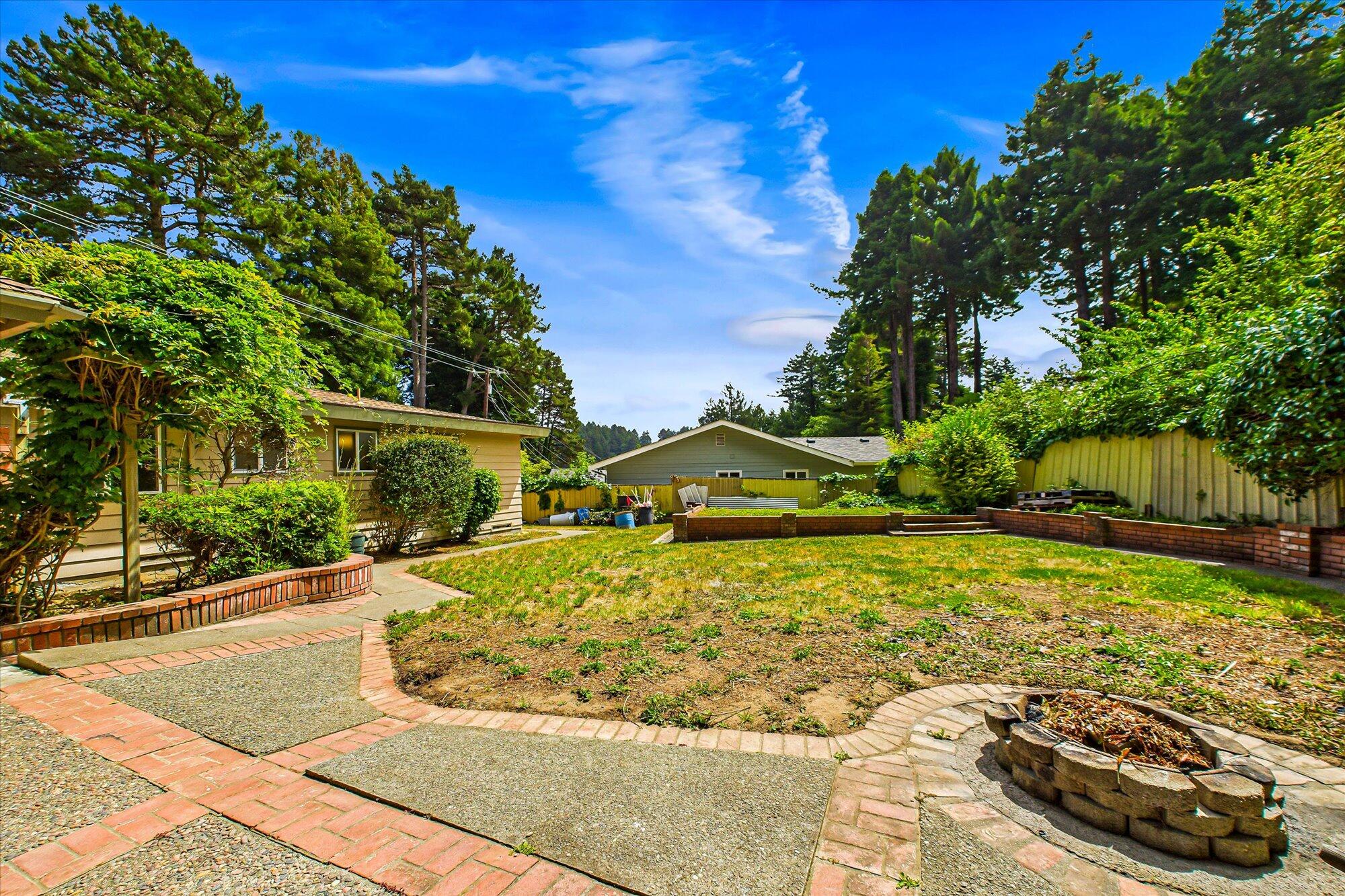 4290 Fairway Drive