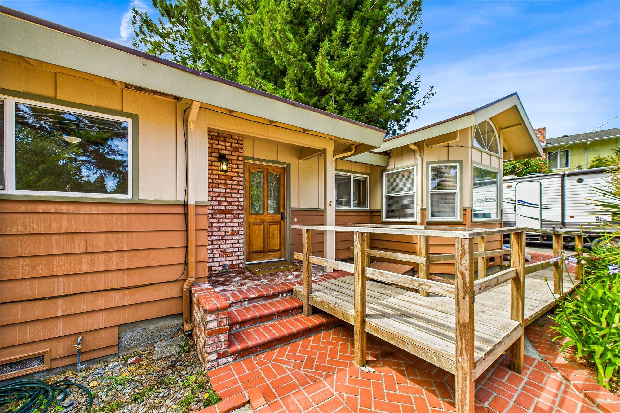 4290 Fairway Drive