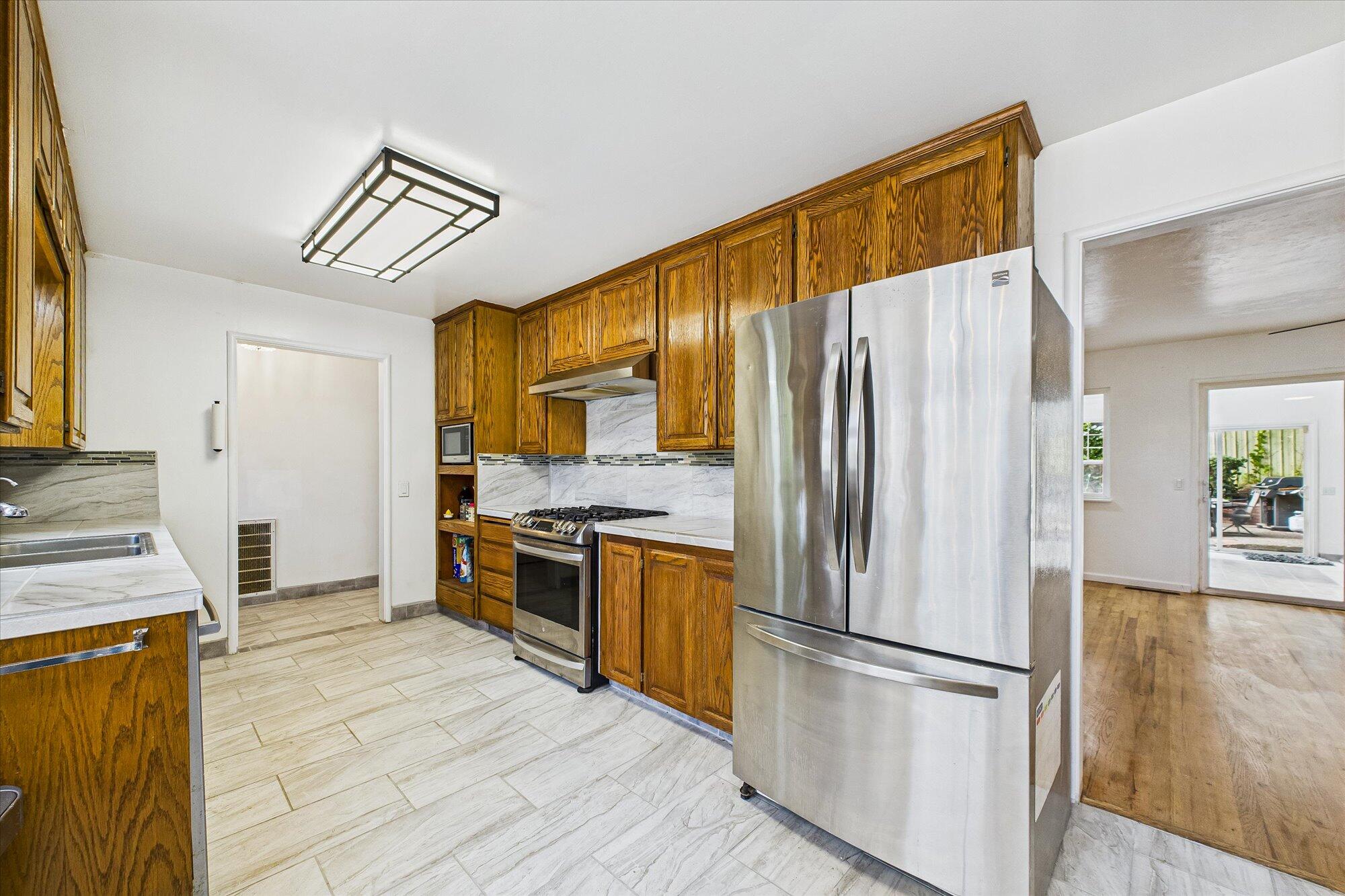 4290 Fairway Drive