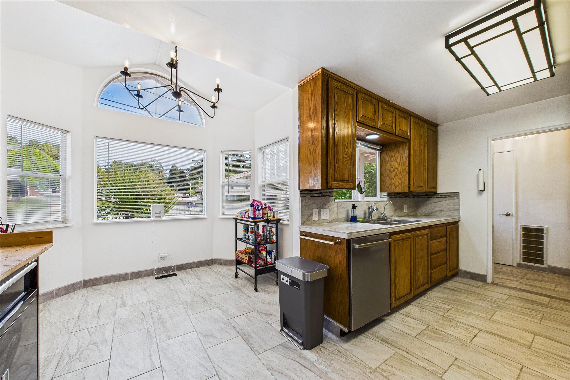 4290 Fairway Drive