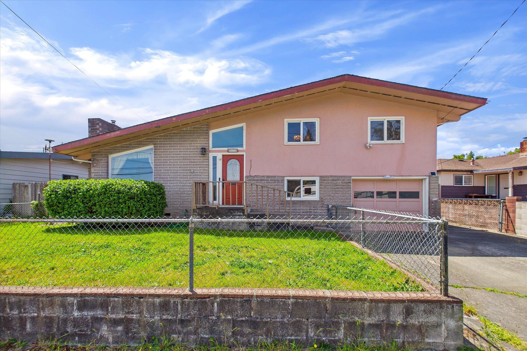 670 Eureka Street