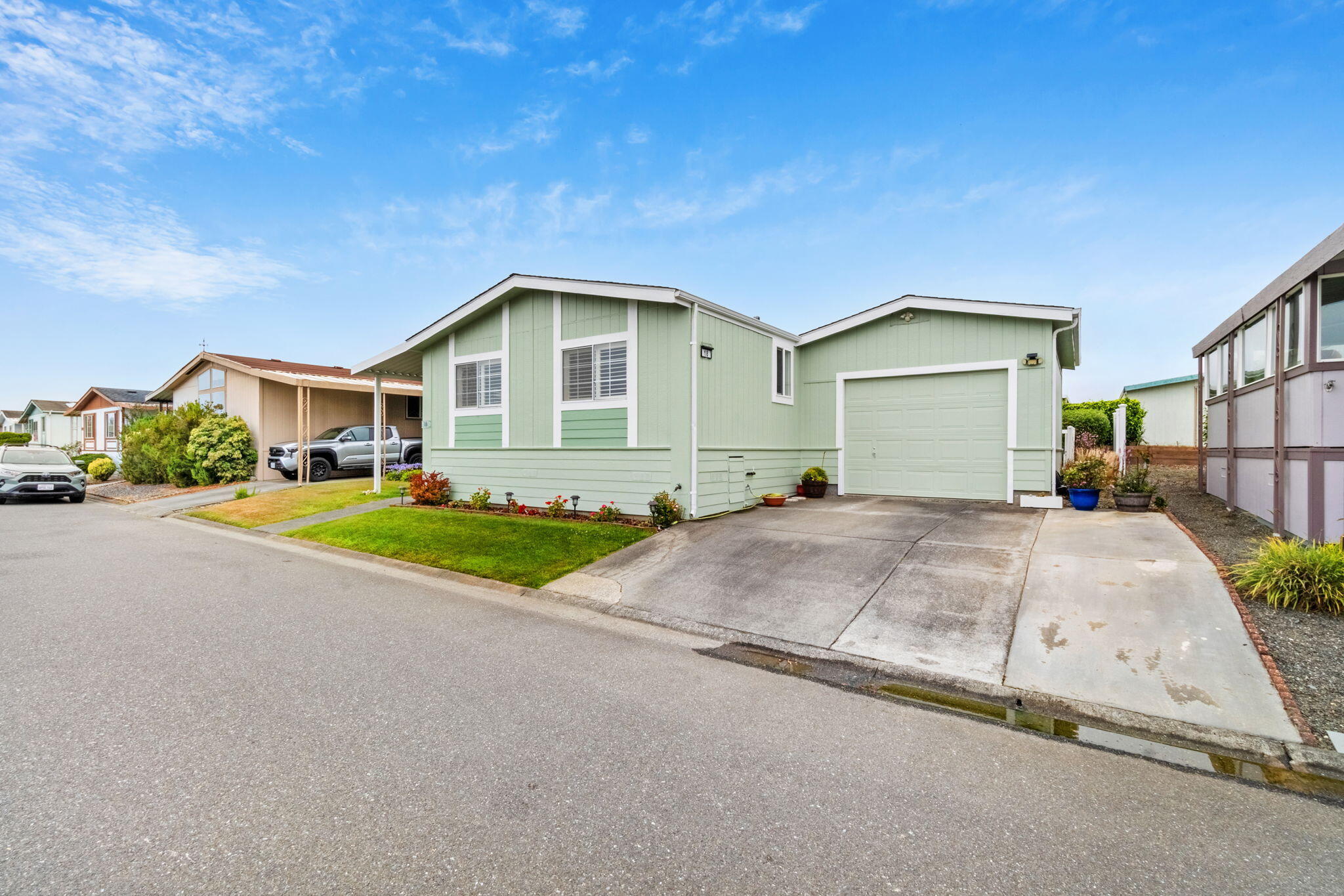 18 Sunshine Way, 18