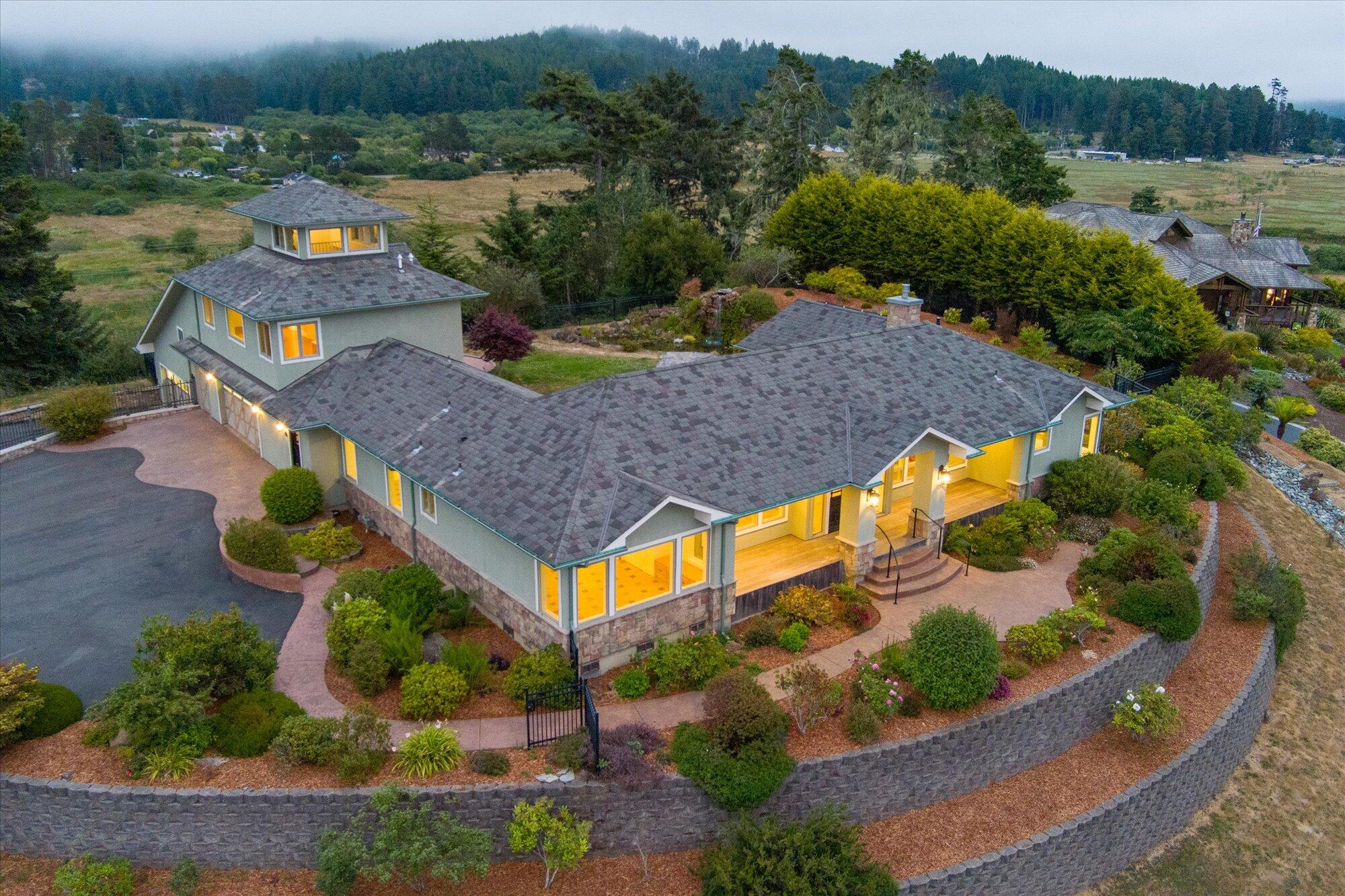 1491 Walker Point Road