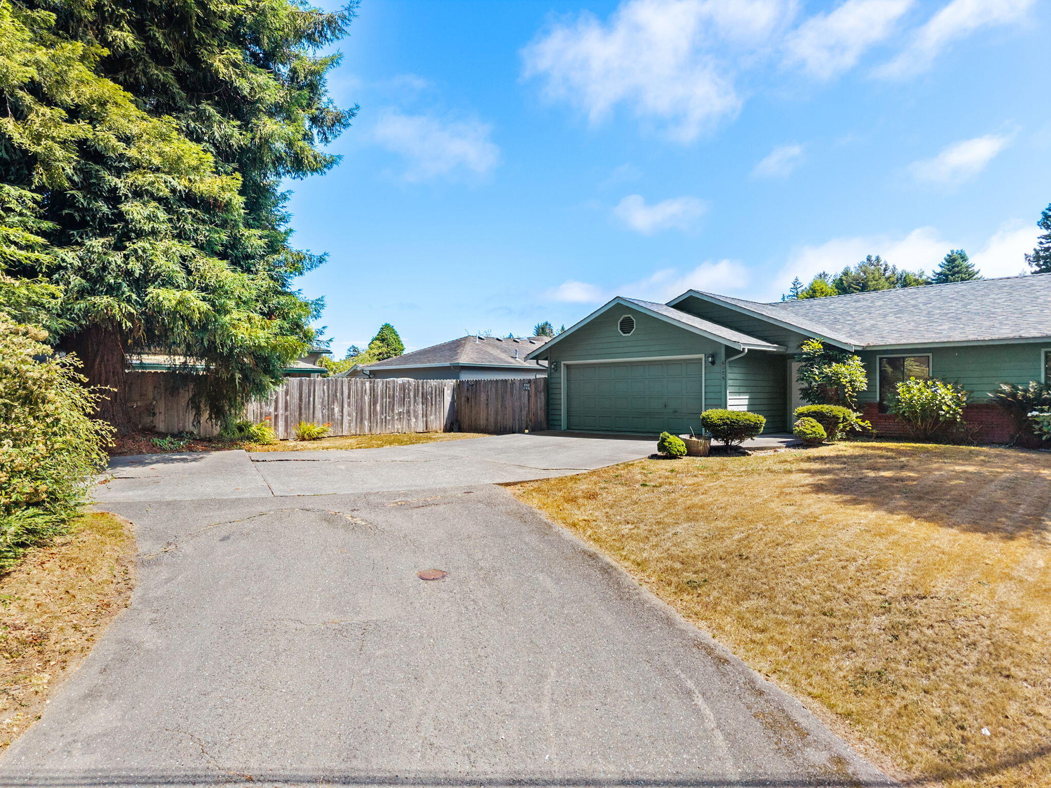 6175 Walnut Drive