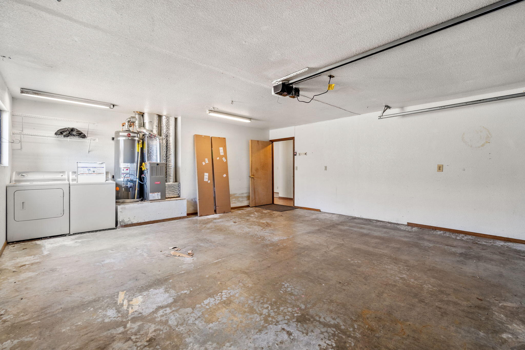 6175 Walnut Drive