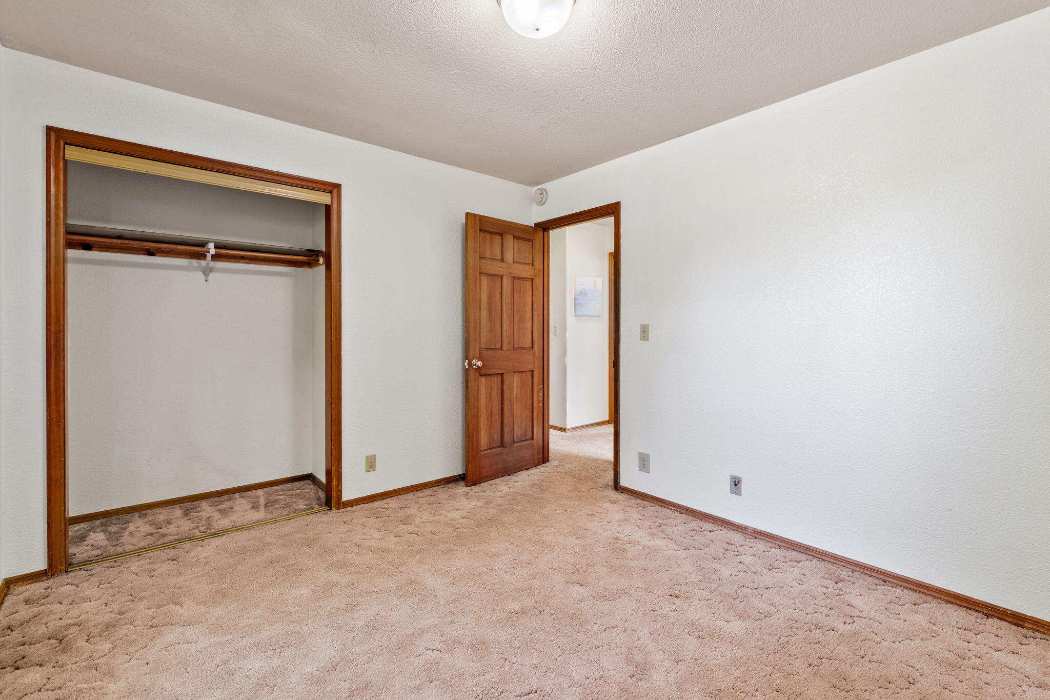 6175 Walnut Drive