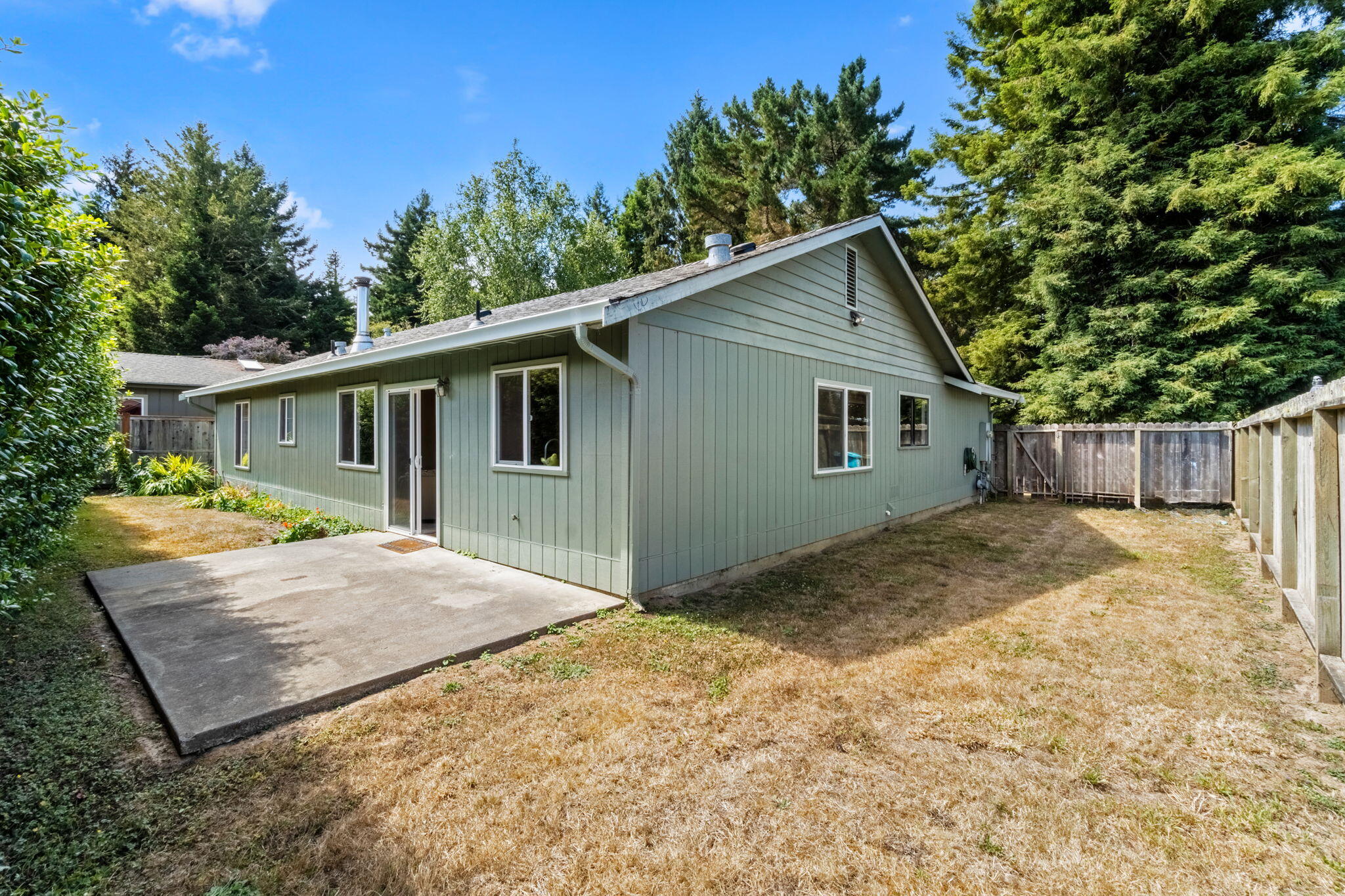 6175 Walnut Drive