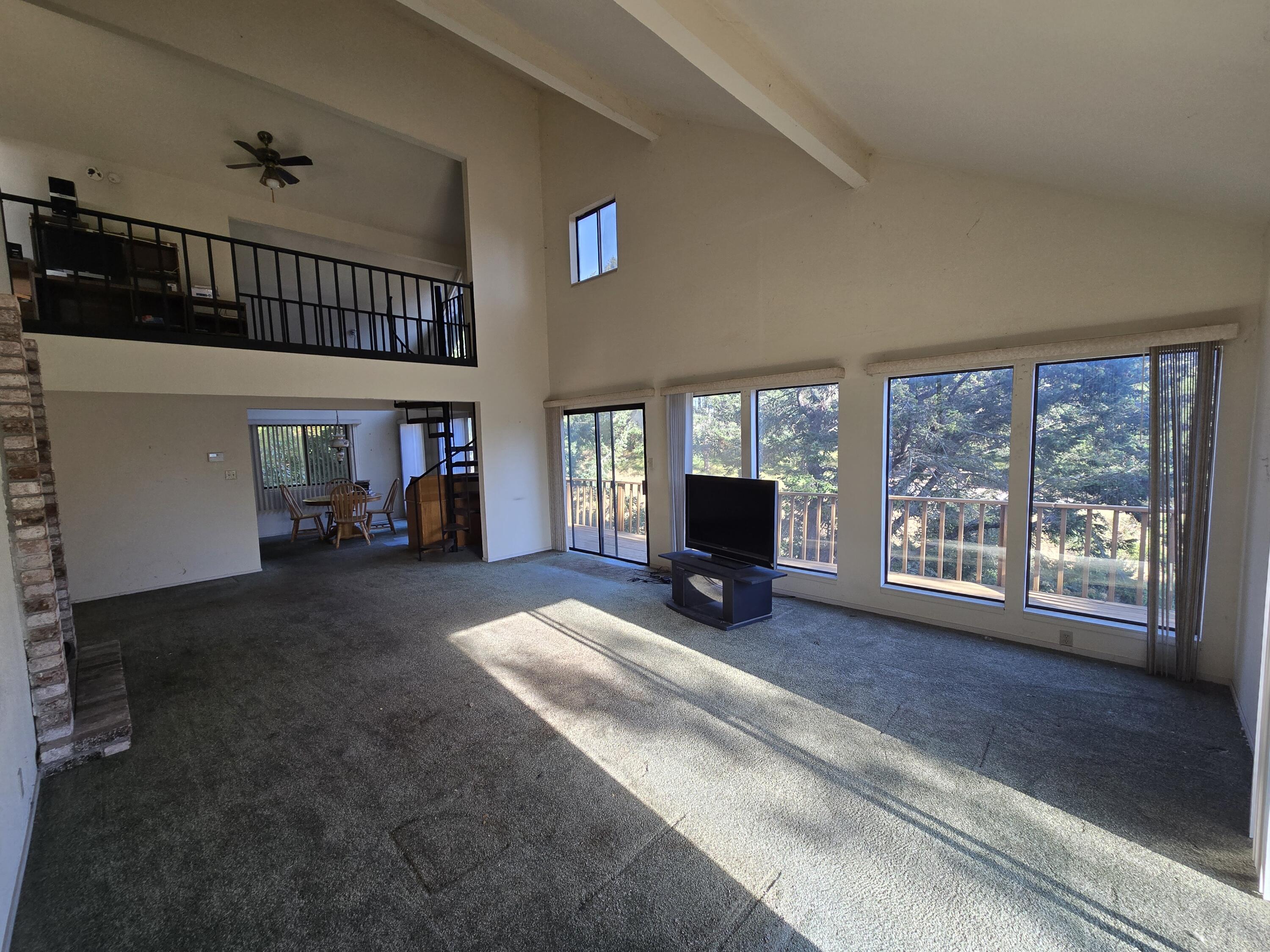 17 Spruce Court