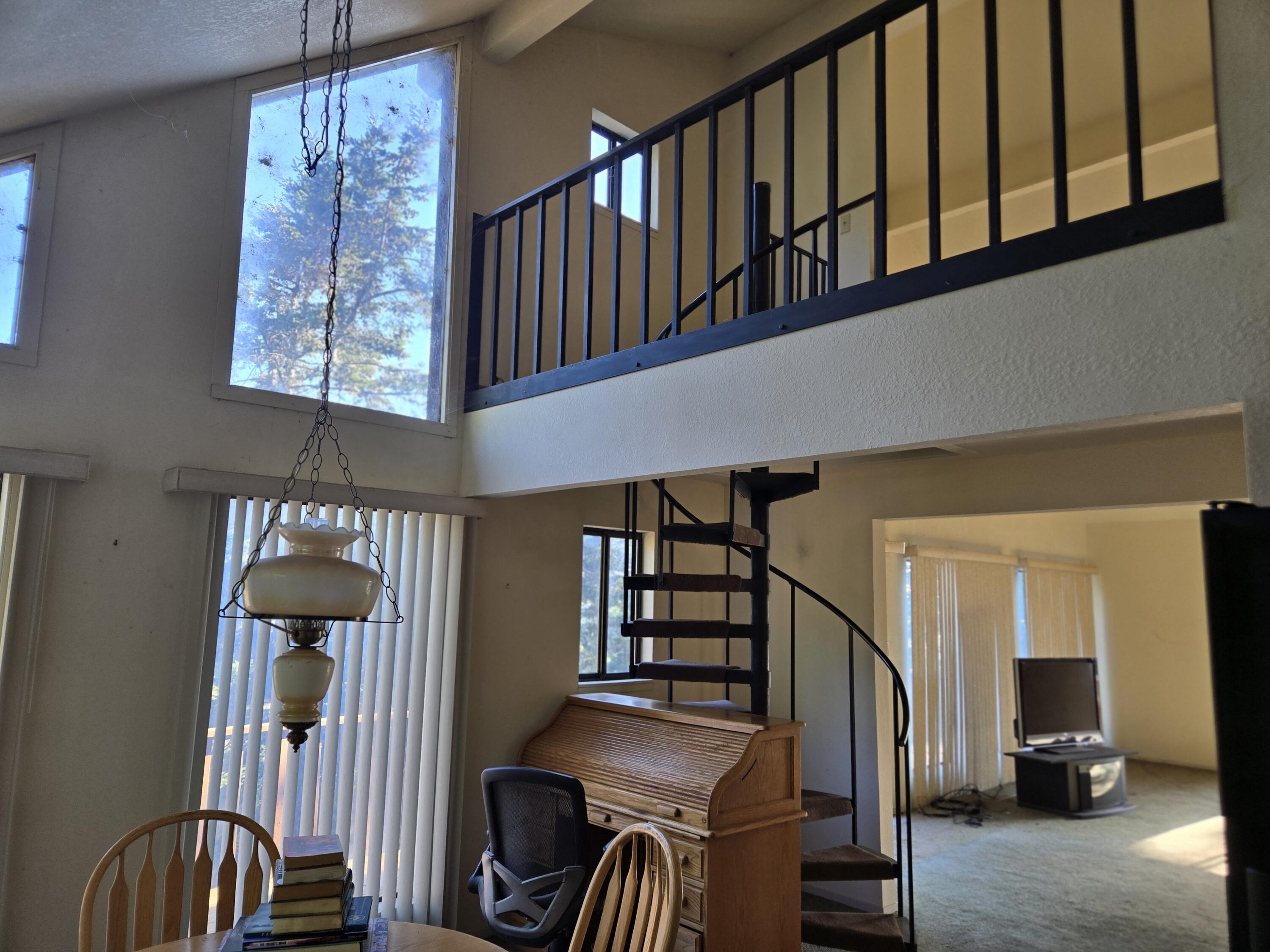 17 Spruce Court