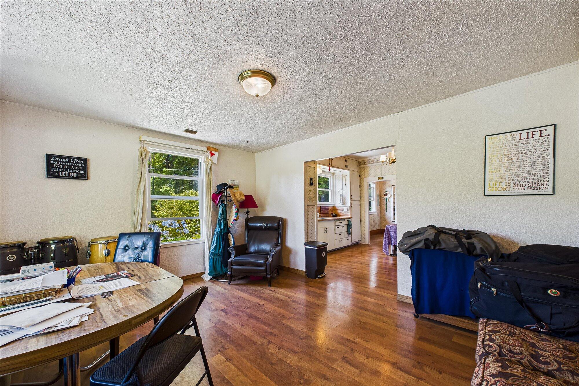 2481 Freshwater Road