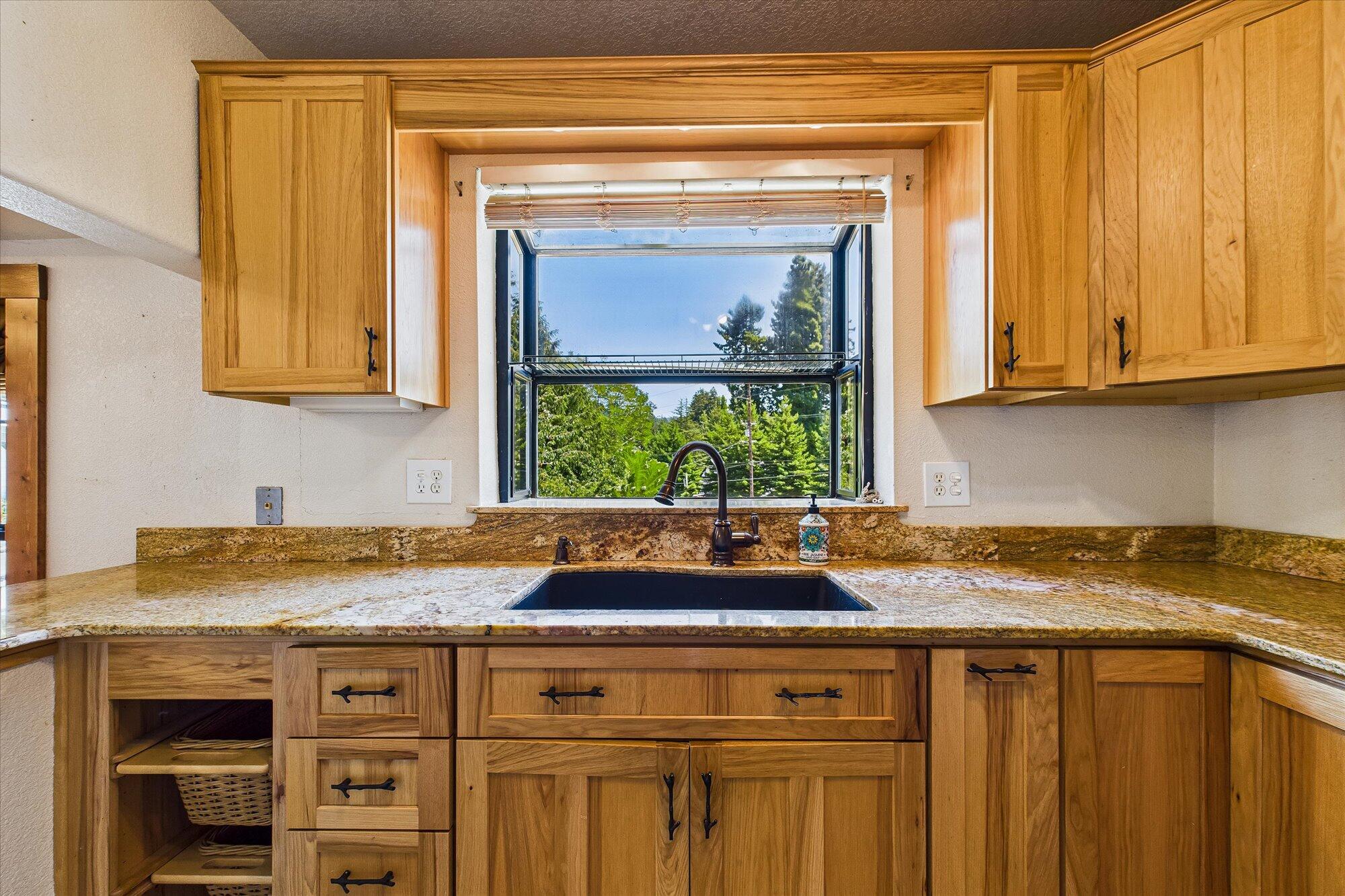 2481 Freshwater Road