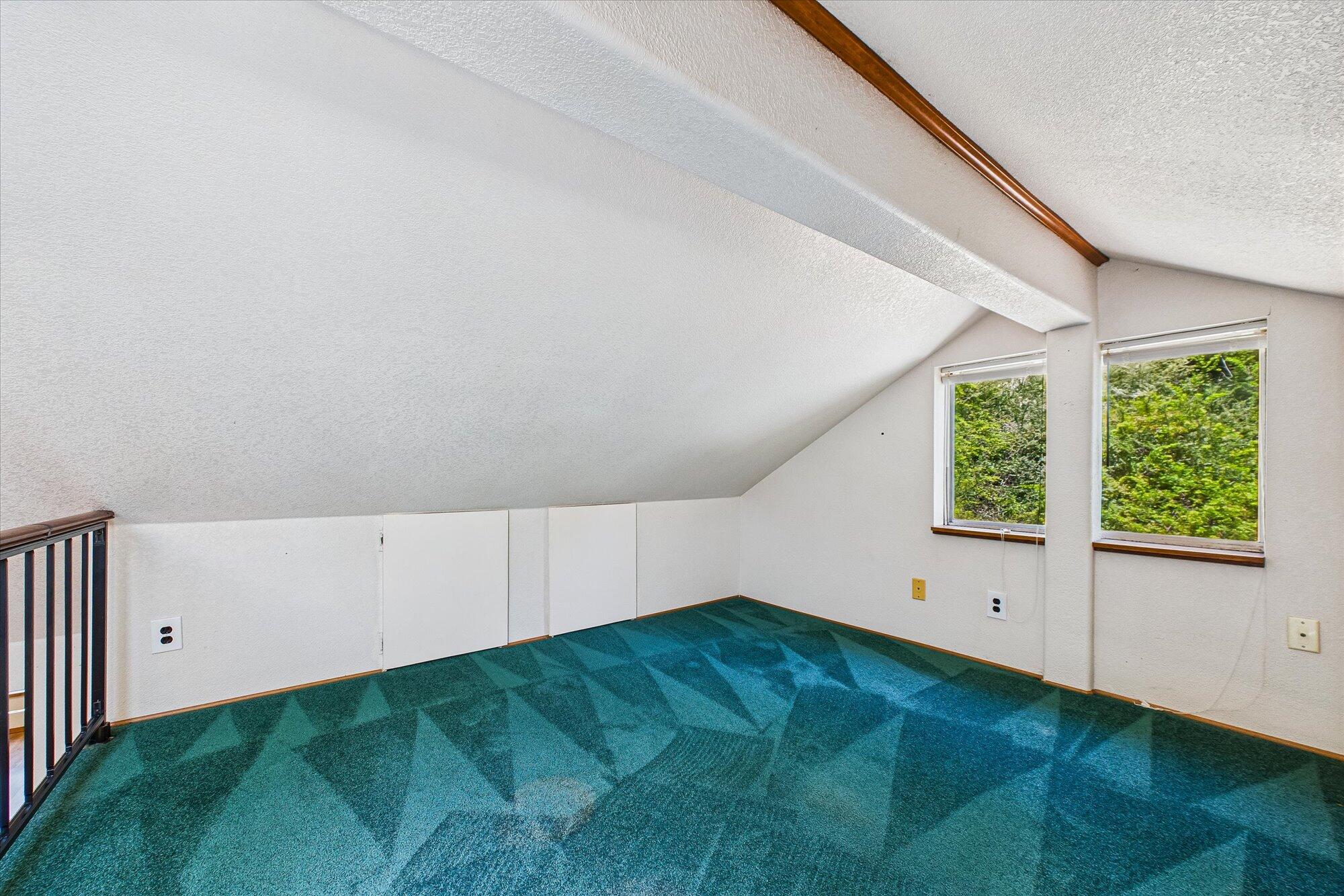 2481 Freshwater Road