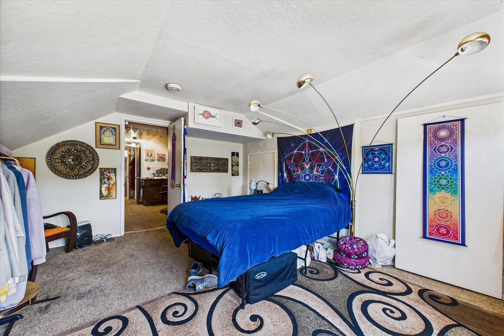 2481 Freshwater Road