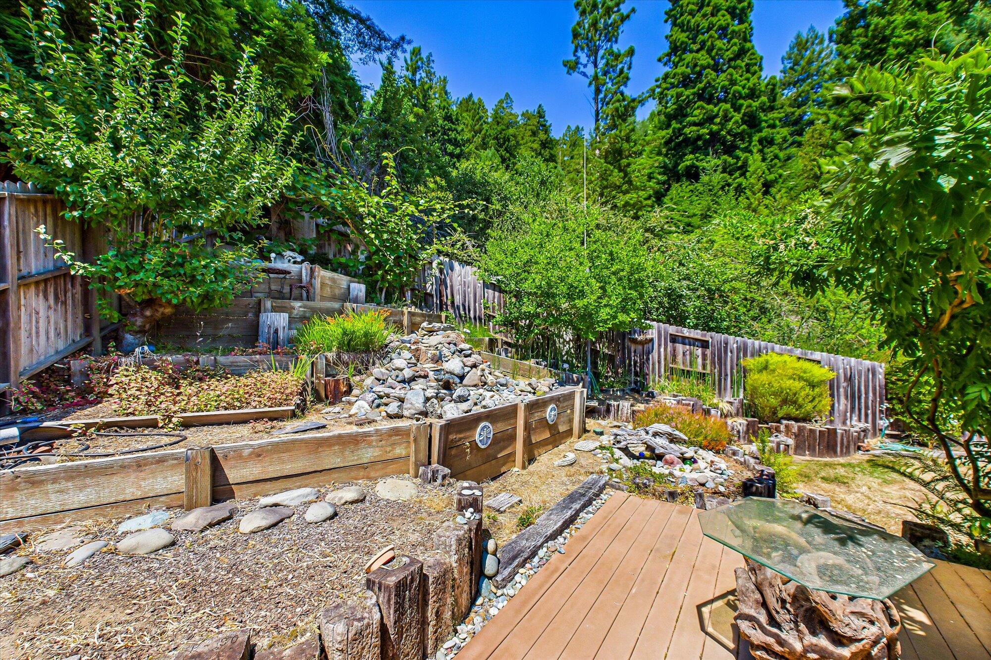 2481 Freshwater Road
