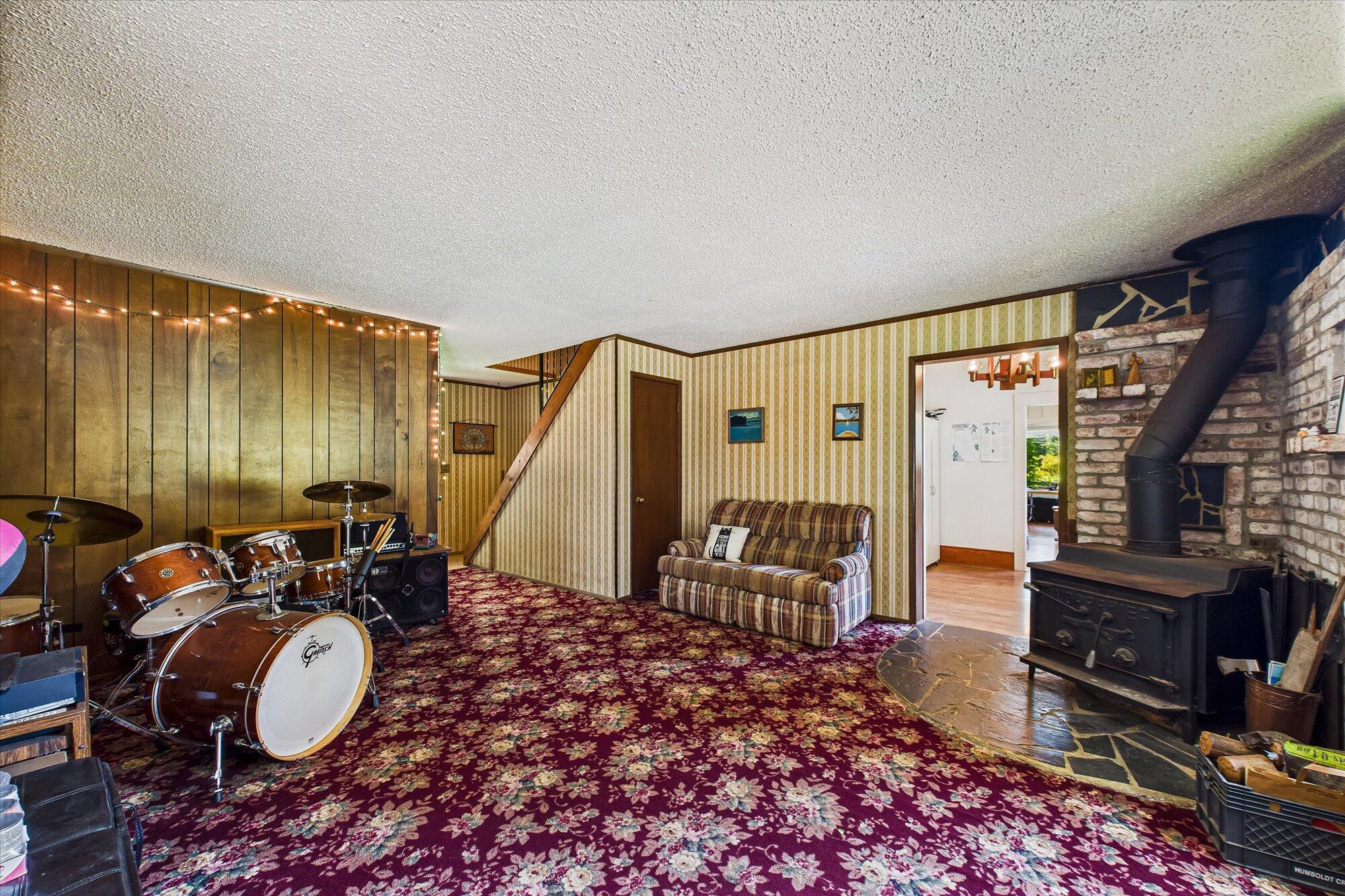 2481 Freshwater Road