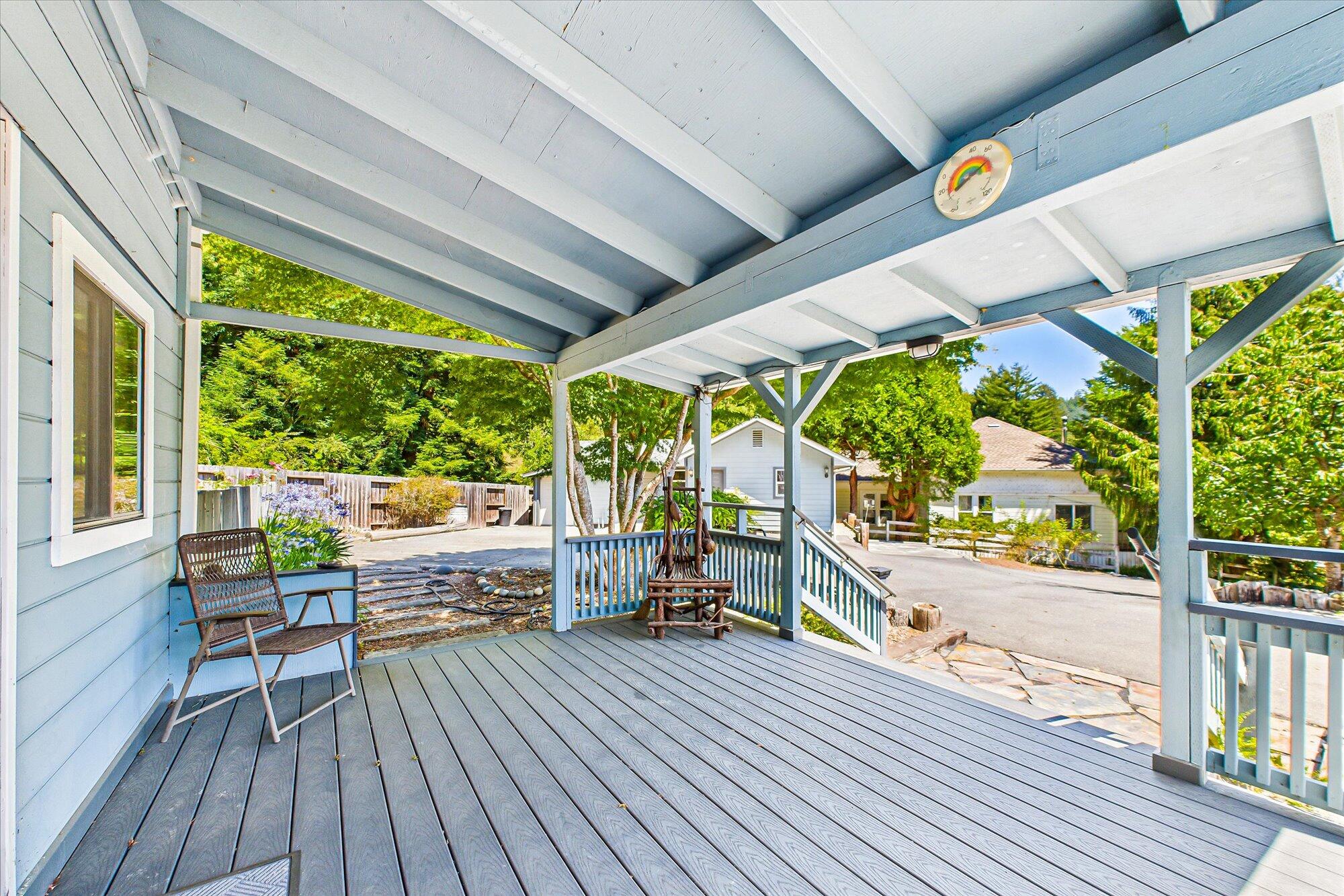 2481 Freshwater Road