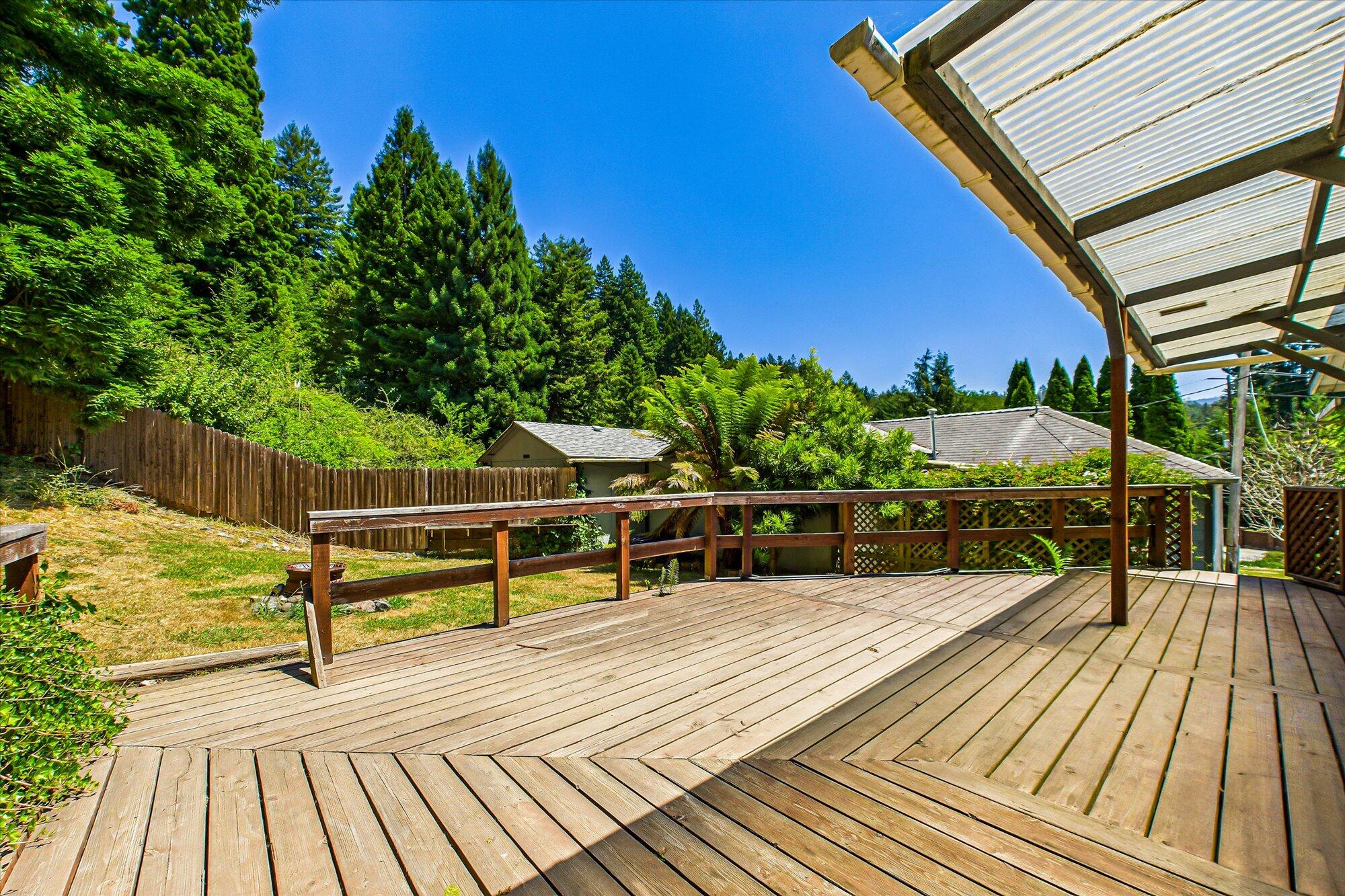 2481 Freshwater Road