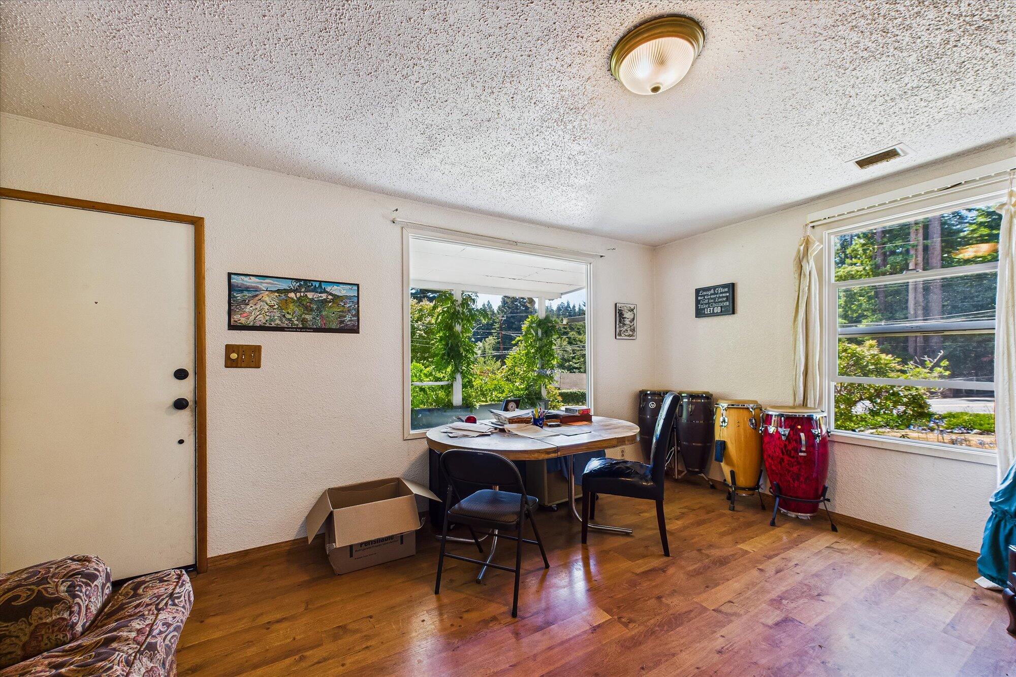 2481 Freshwater Road