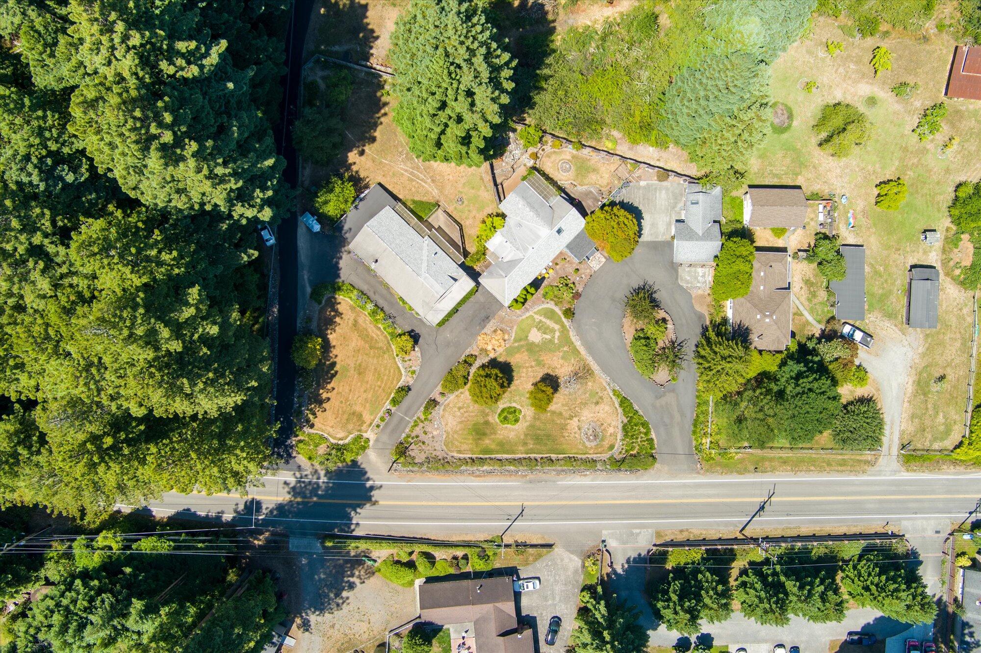 2481 Freshwater Road
