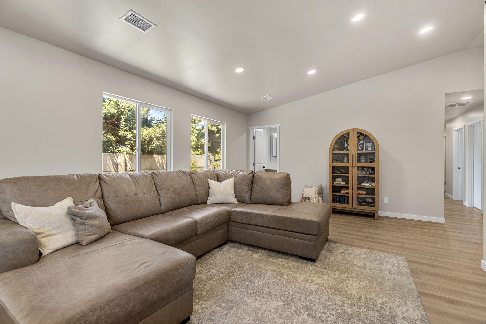 2430 Thiel Avenue, McKinleyville