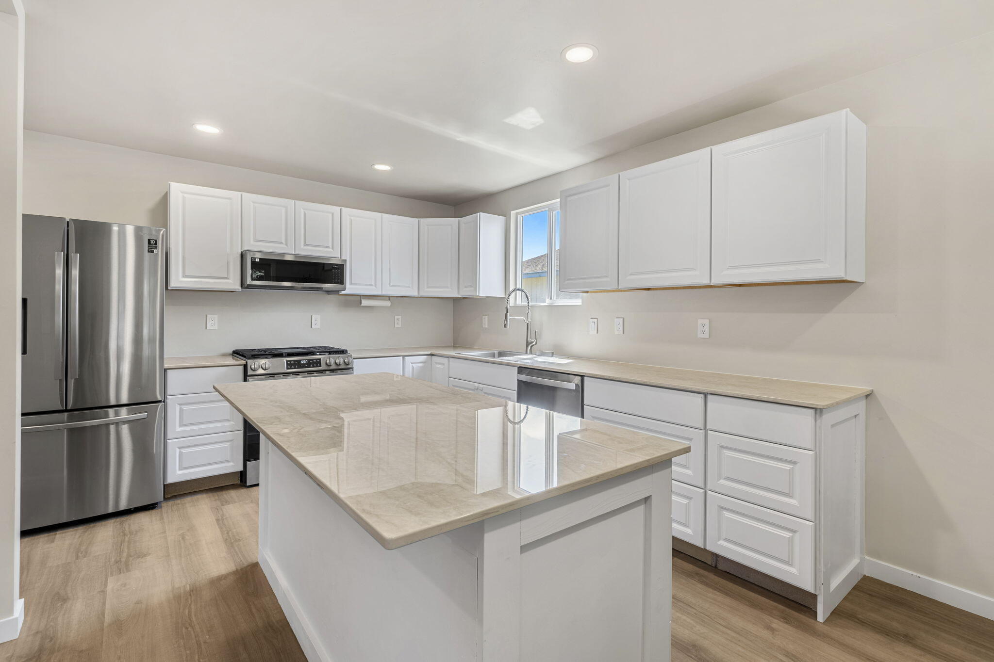 2430 Thiel Avenue, McKinleyville