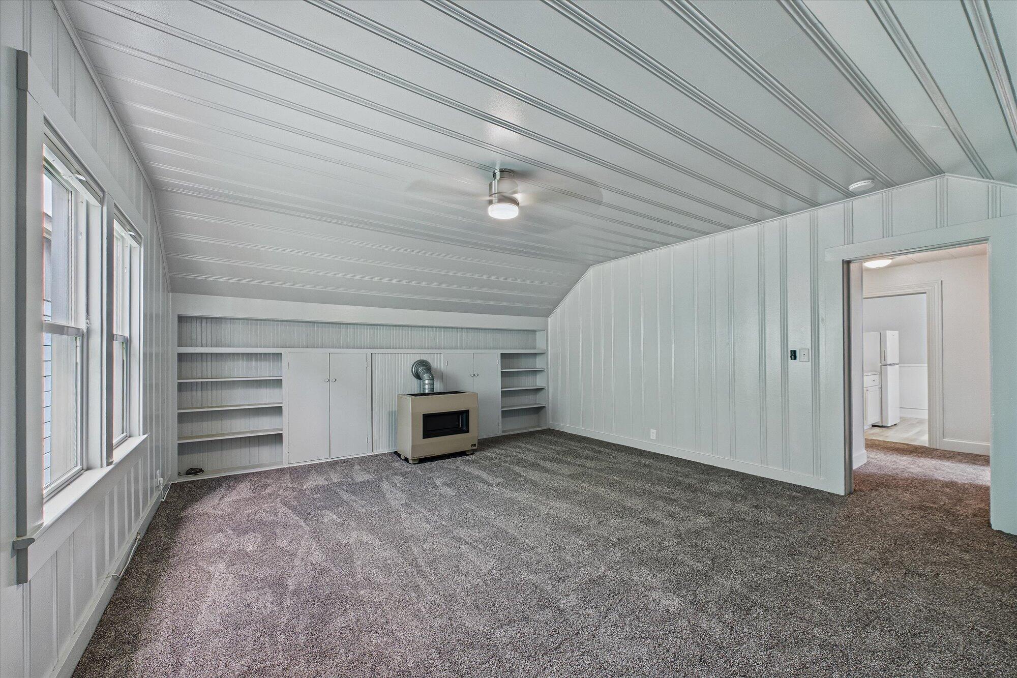 1645 Main Street