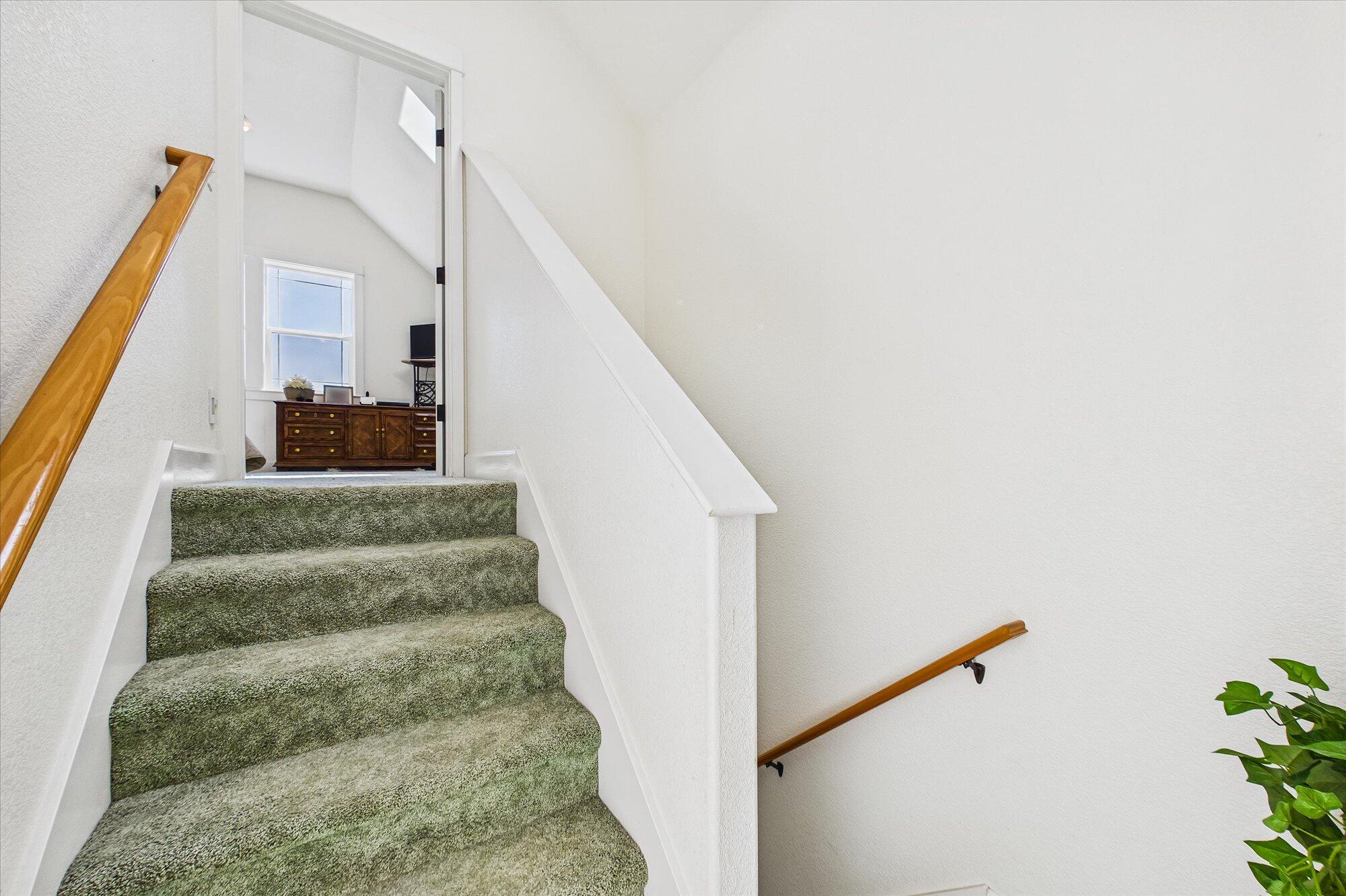 102 Larson Heights Road