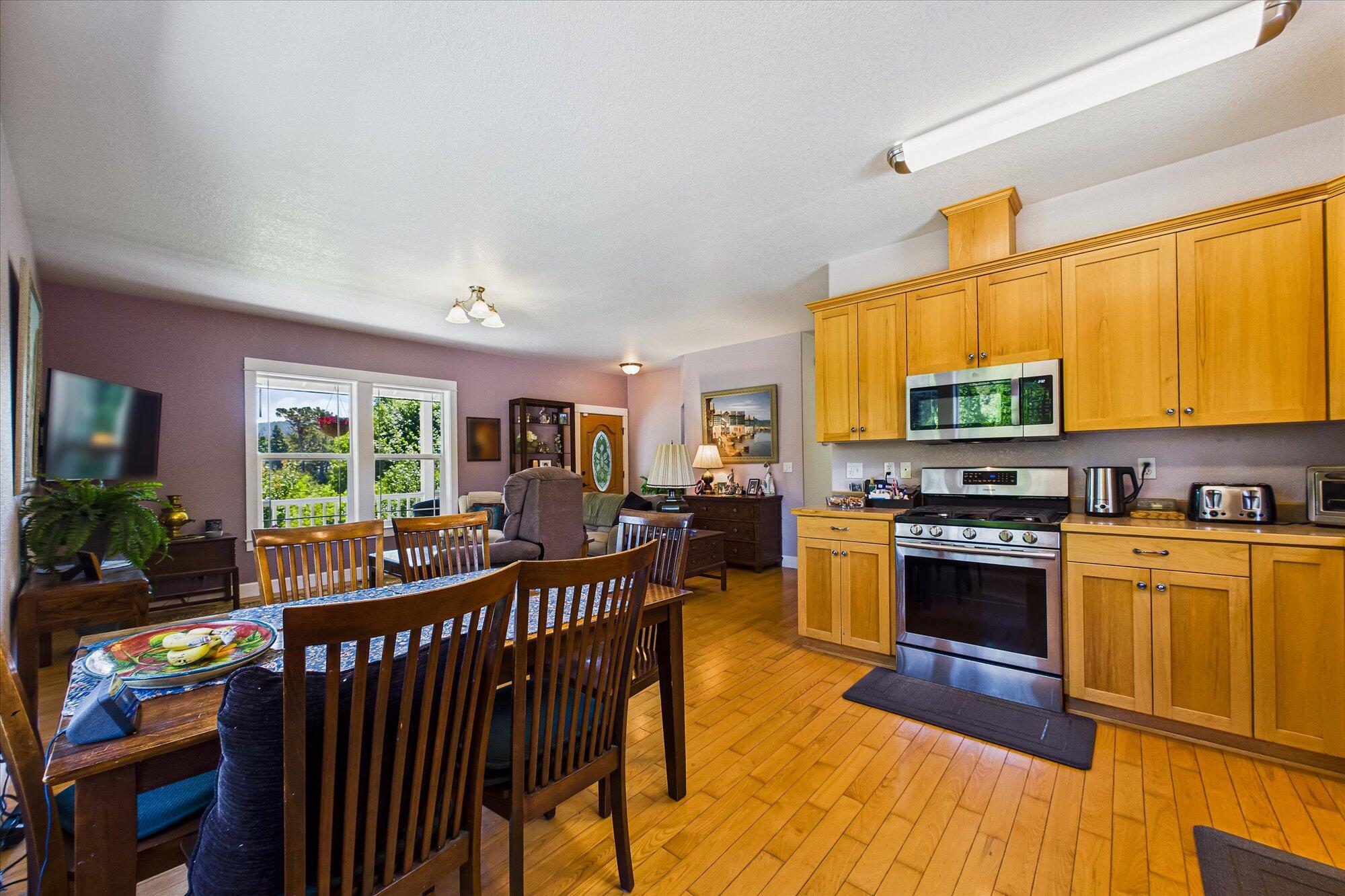 102 Larson Heights Road