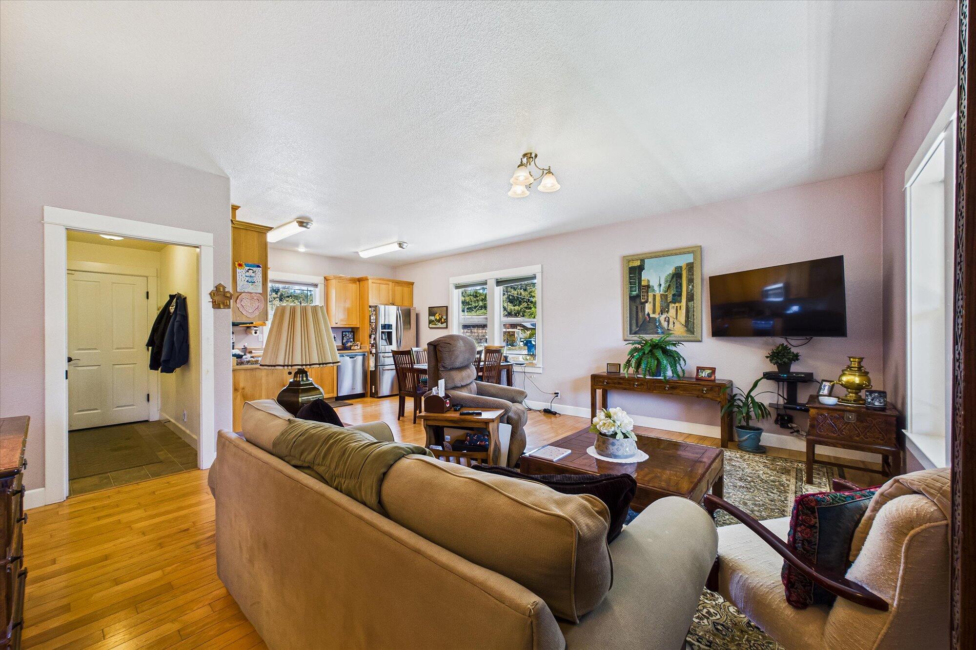 102 Larson Heights Road