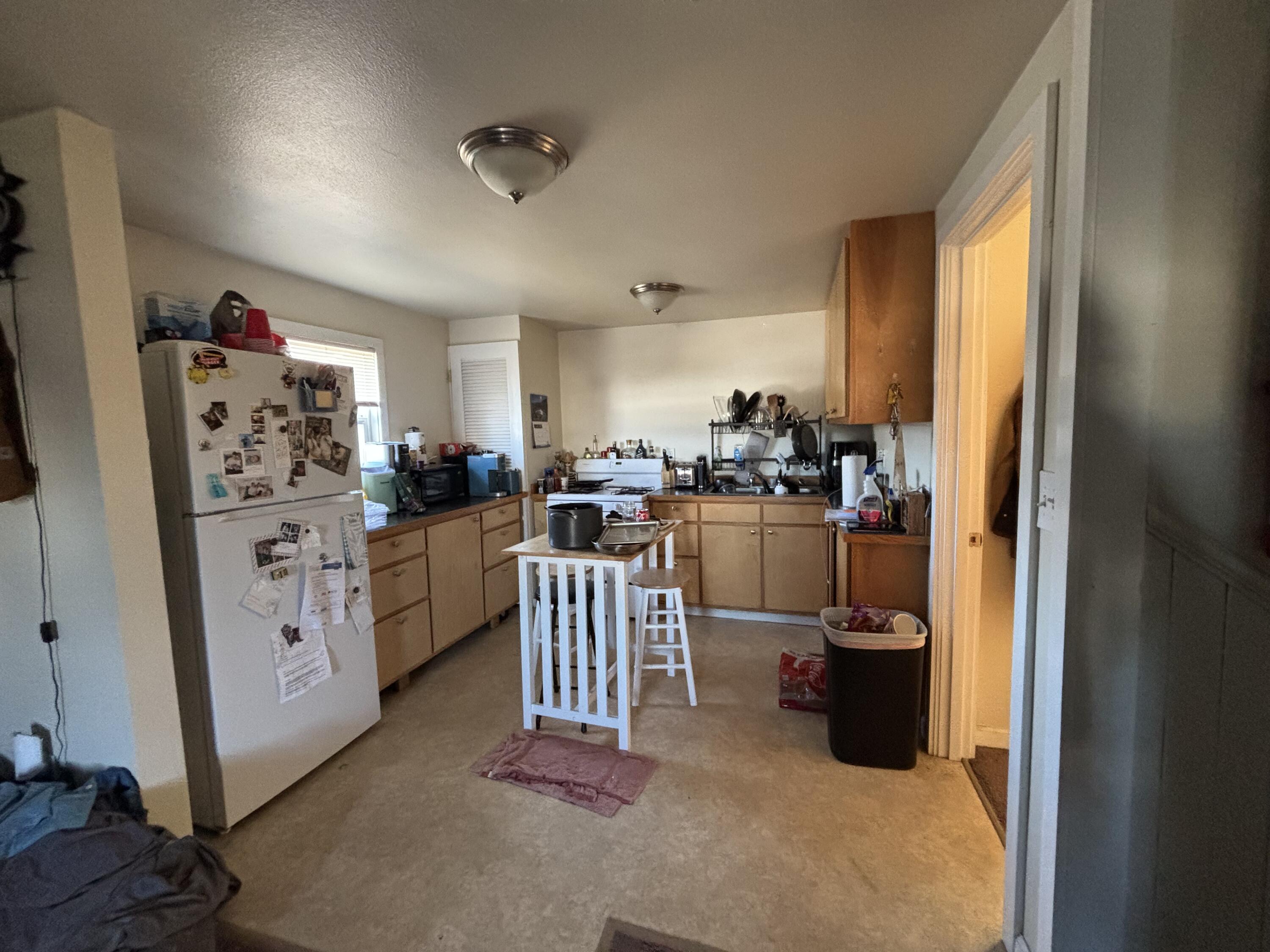 1437 Albee Street