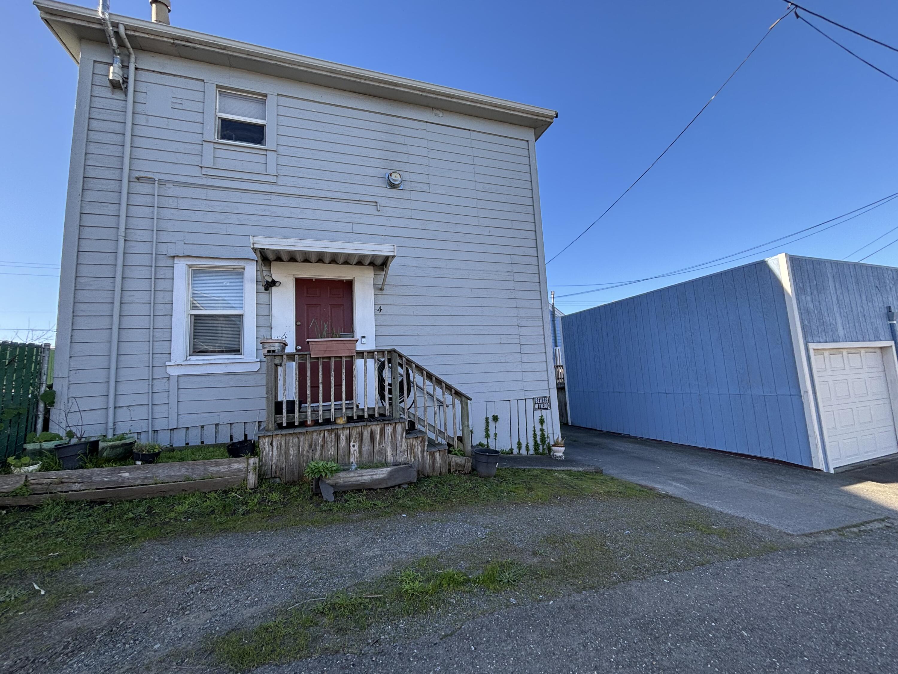 1437 Albee Street