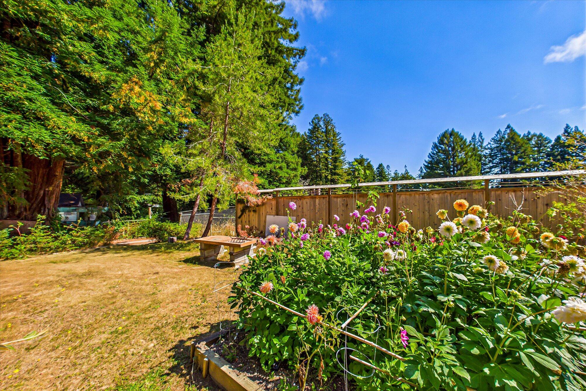 4725 Cummings Road