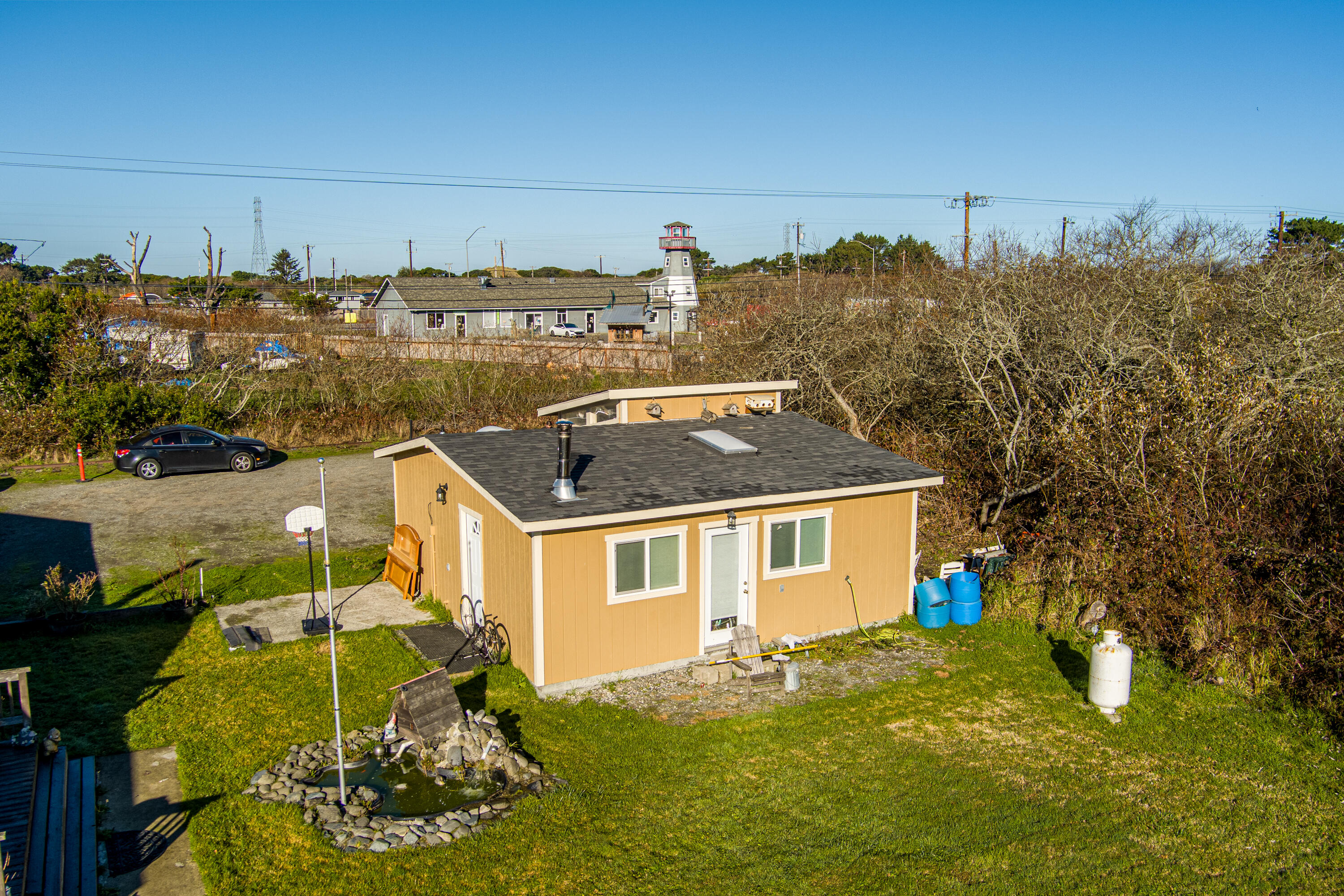 1850 Peninsula Drive
