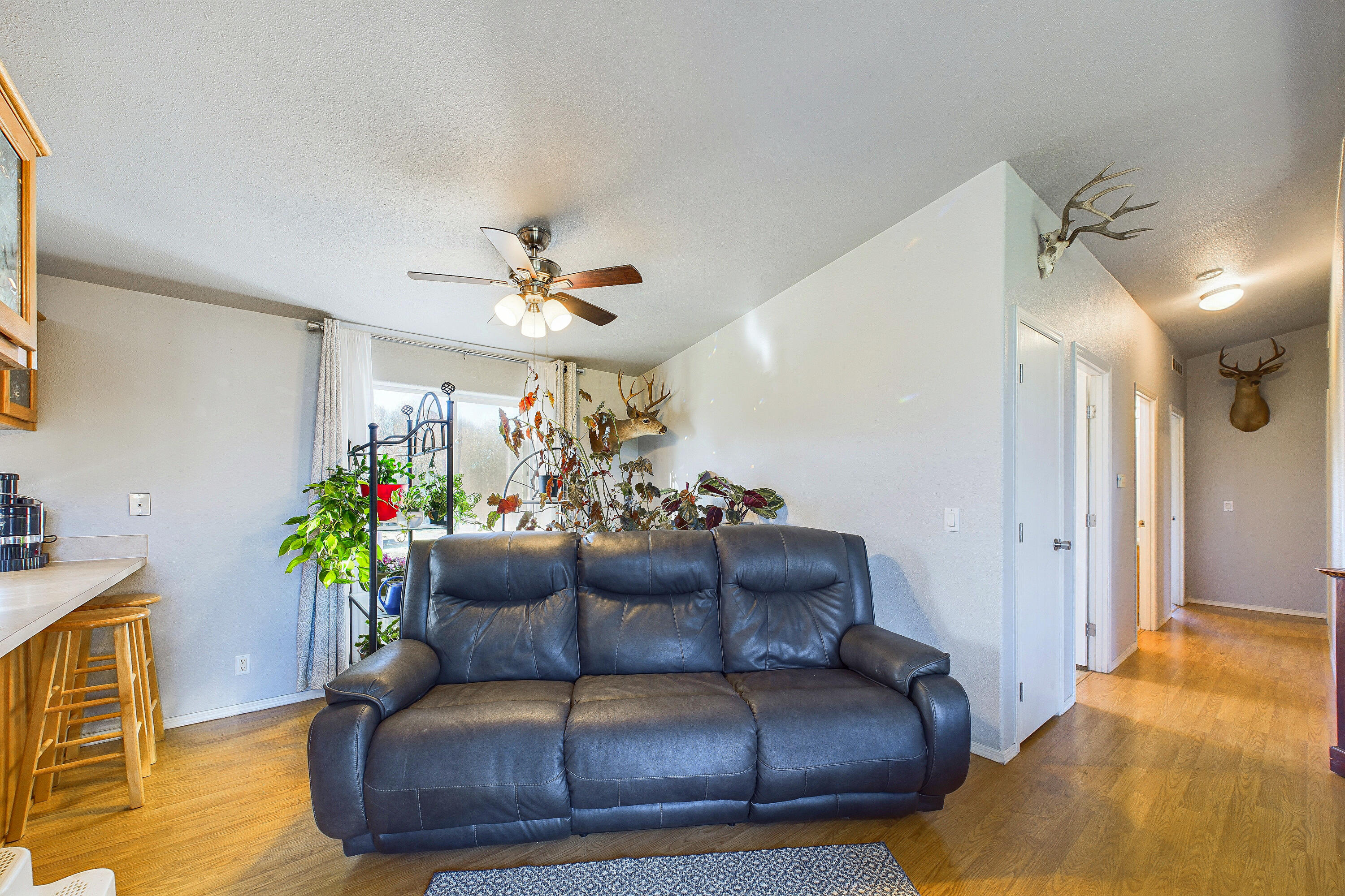 1850 Peninsula Drive