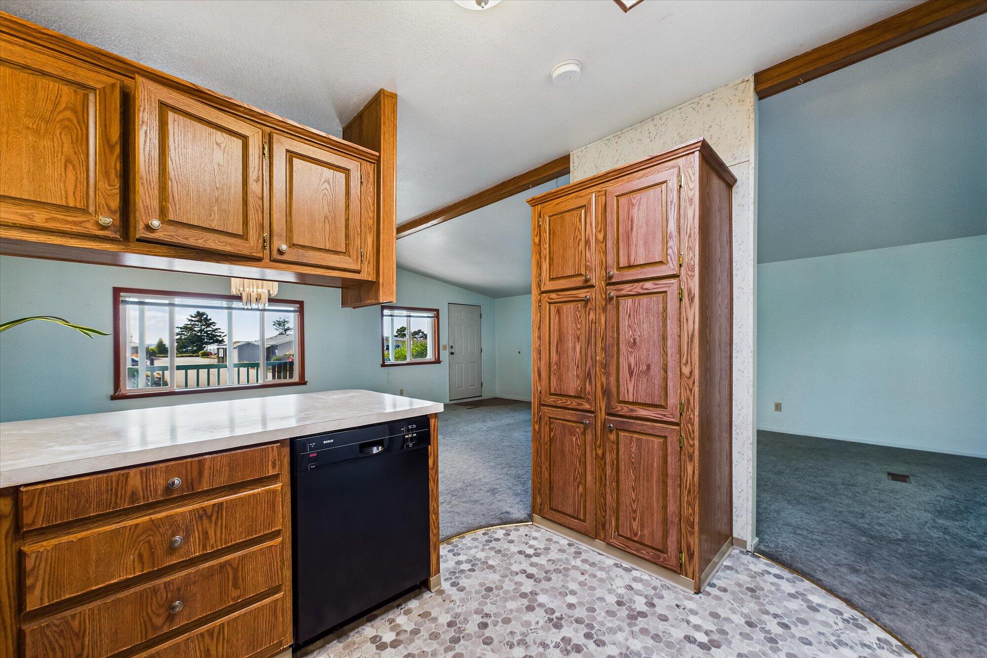 1604 Imperial Way 107