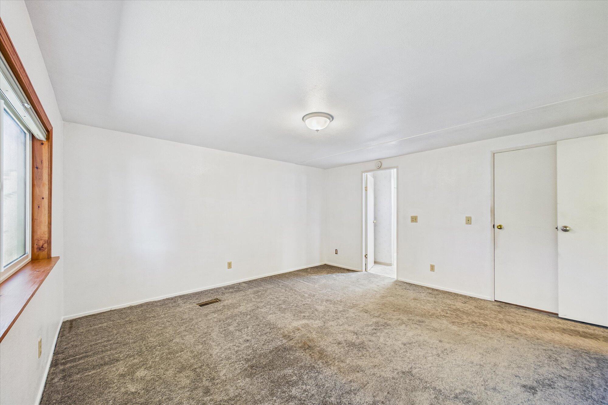 1604 Imperial Way 107