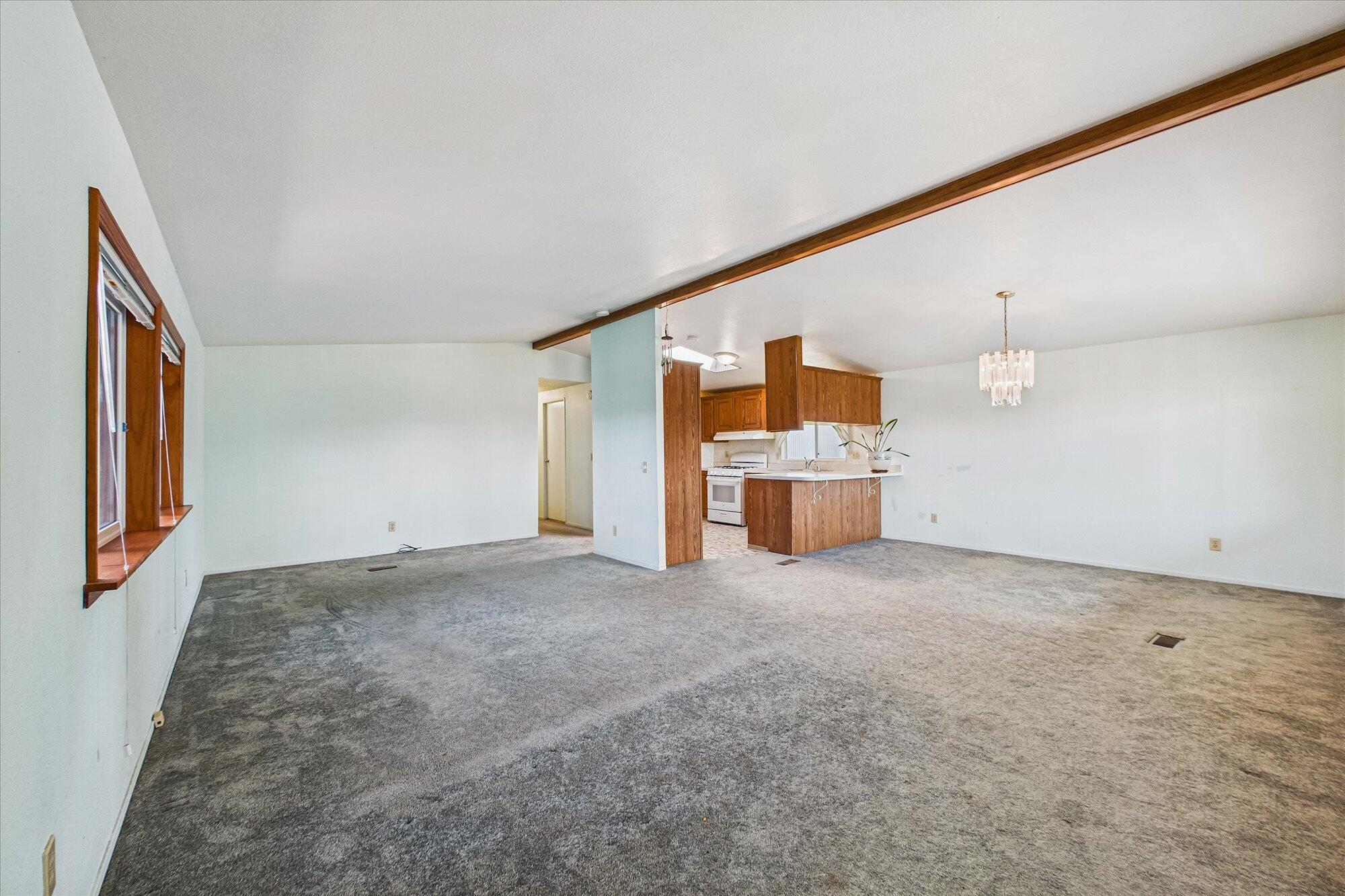 1604 Imperial Way 107