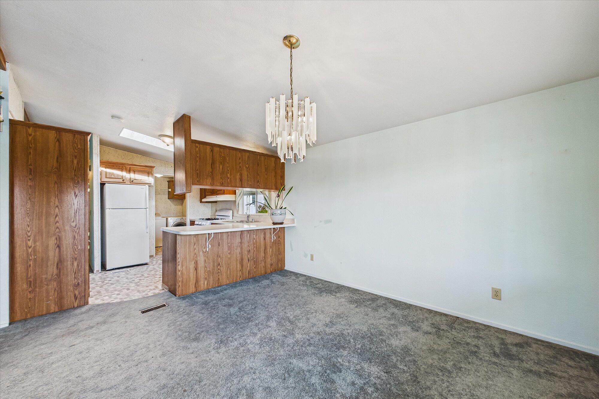 1604 Imperial Way 107