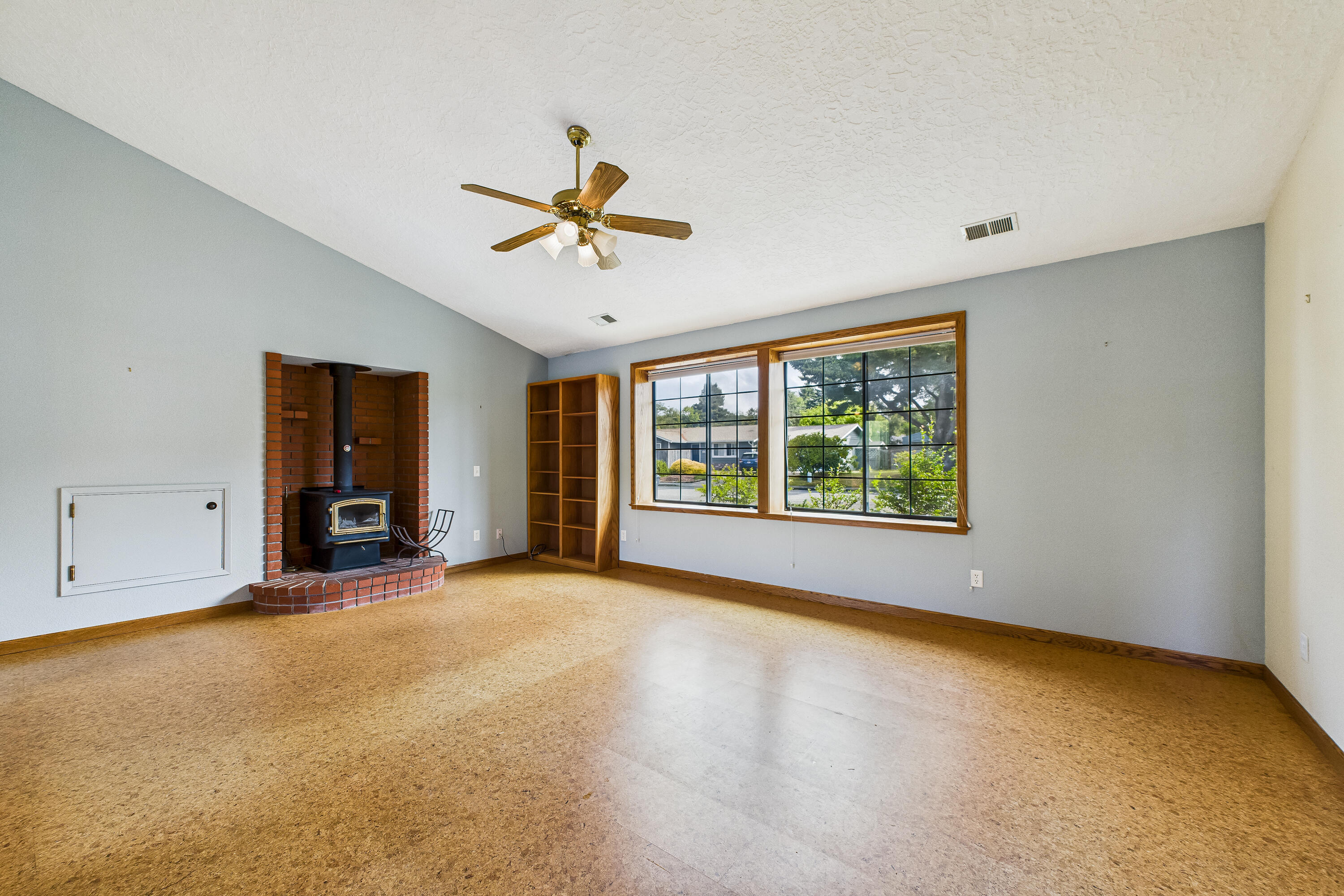 1695 Timothy Road, McKinleyville