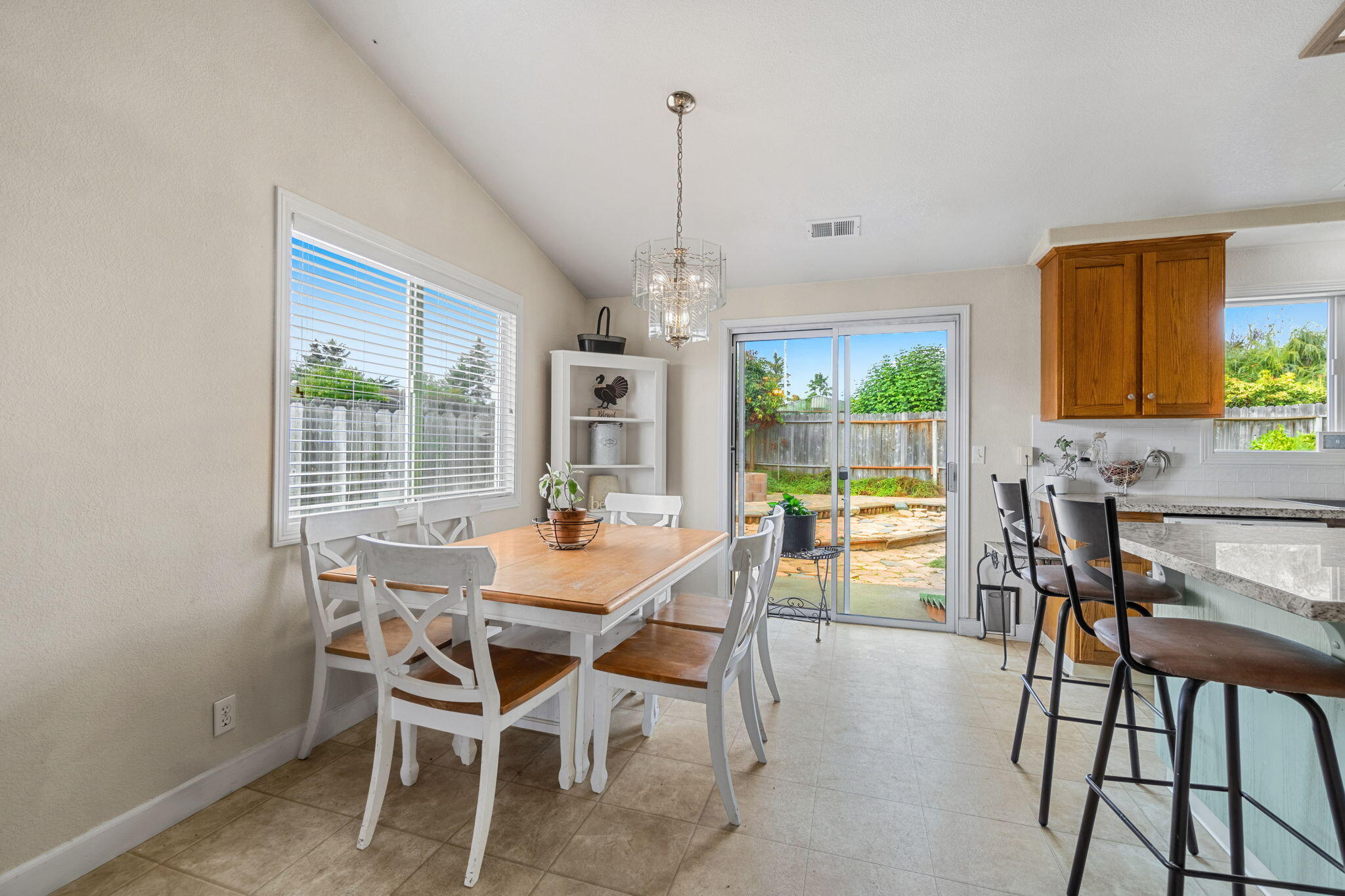 1905 Juniper Avenue, McKinleyville