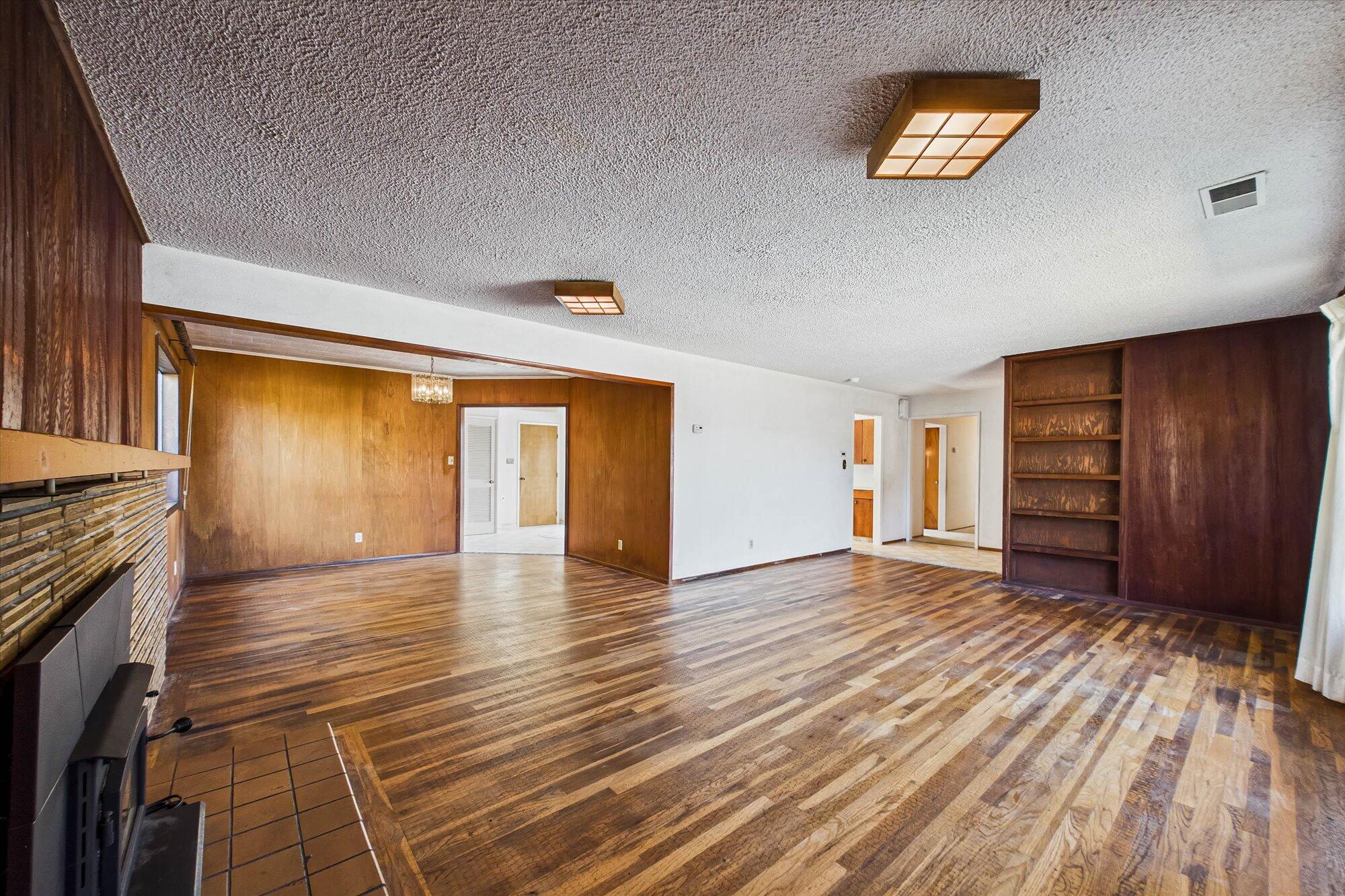 1126 Kirkby Lane
